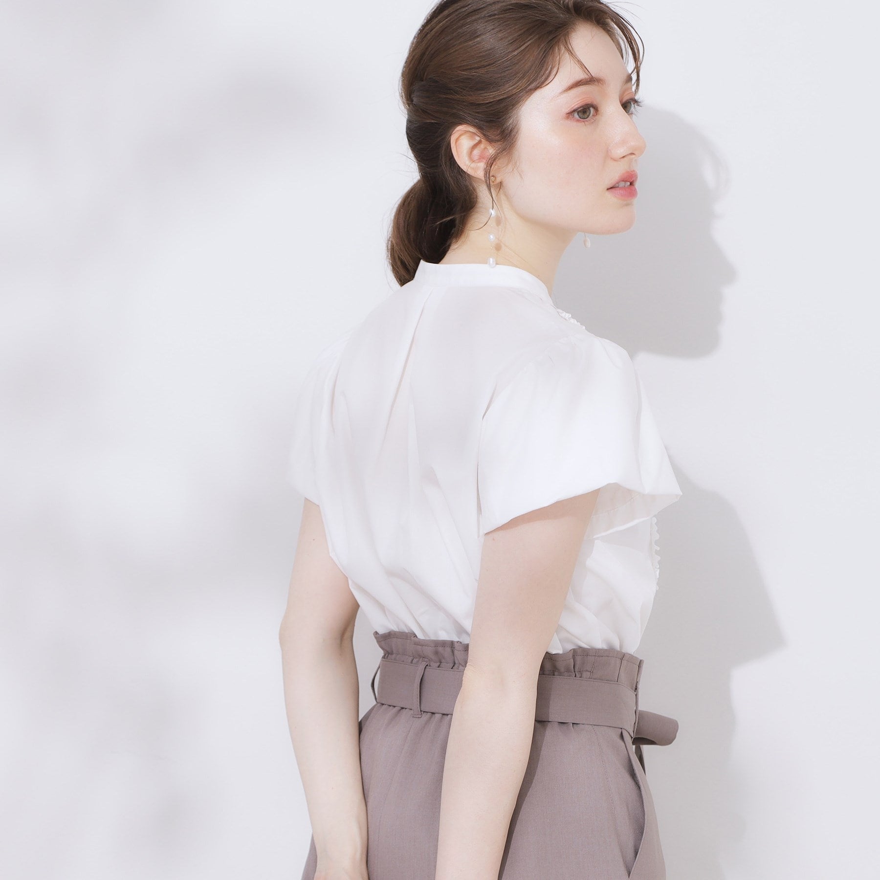 クチュール ブローチ Couture Brooch フロントフリルシャツ （グリーン(025)） グリーン(025)