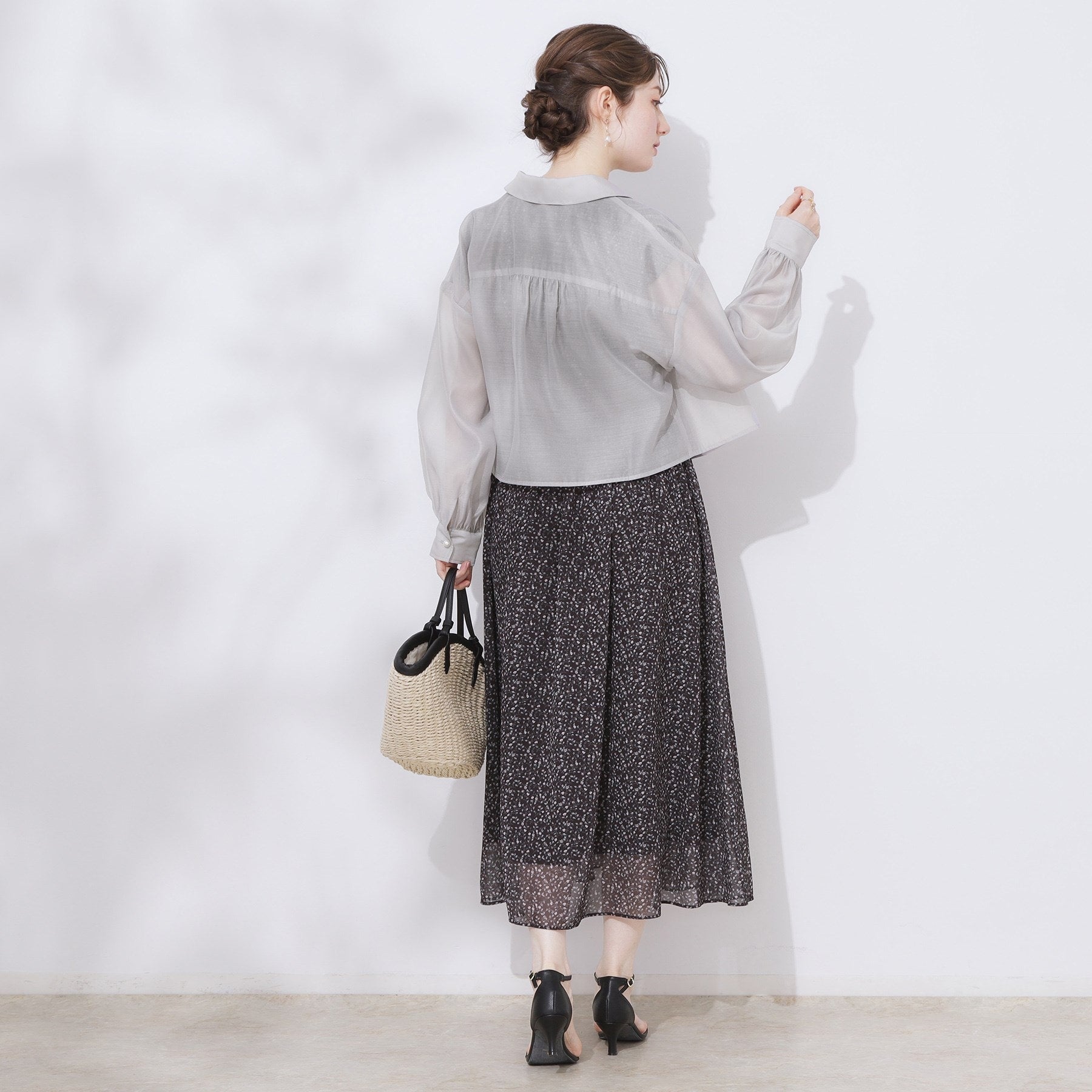 クチュール ブローチ Couture Brooch パール調ボタンシアーシャツ （グレー(012)） グレー(012)