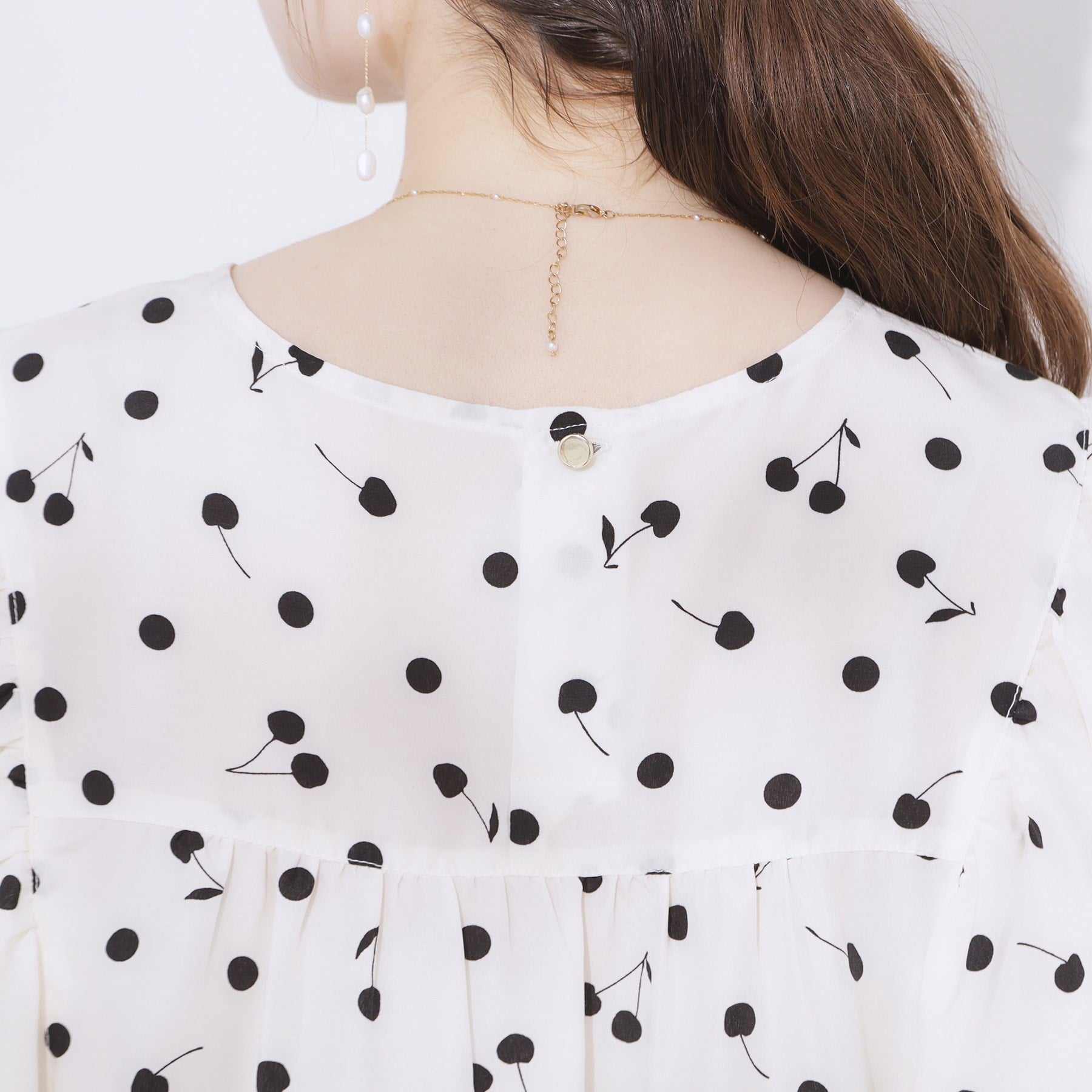 クチュール ブローチ Couture Brooch さくらんぼドットブラウス （オフホワイト(103)） オフホワイト(103)