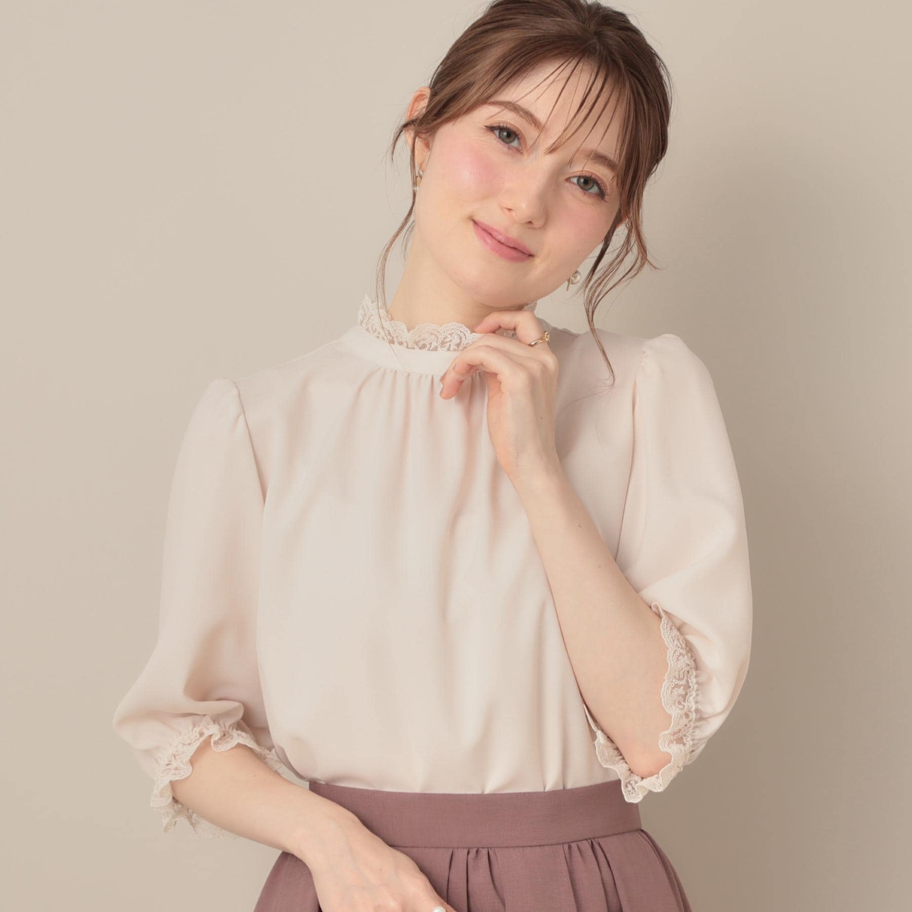 クチュール ブローチ Couture Brooch エンブロレース前後2WAYブラウス （アイボリー(004)） アイボリー(004)