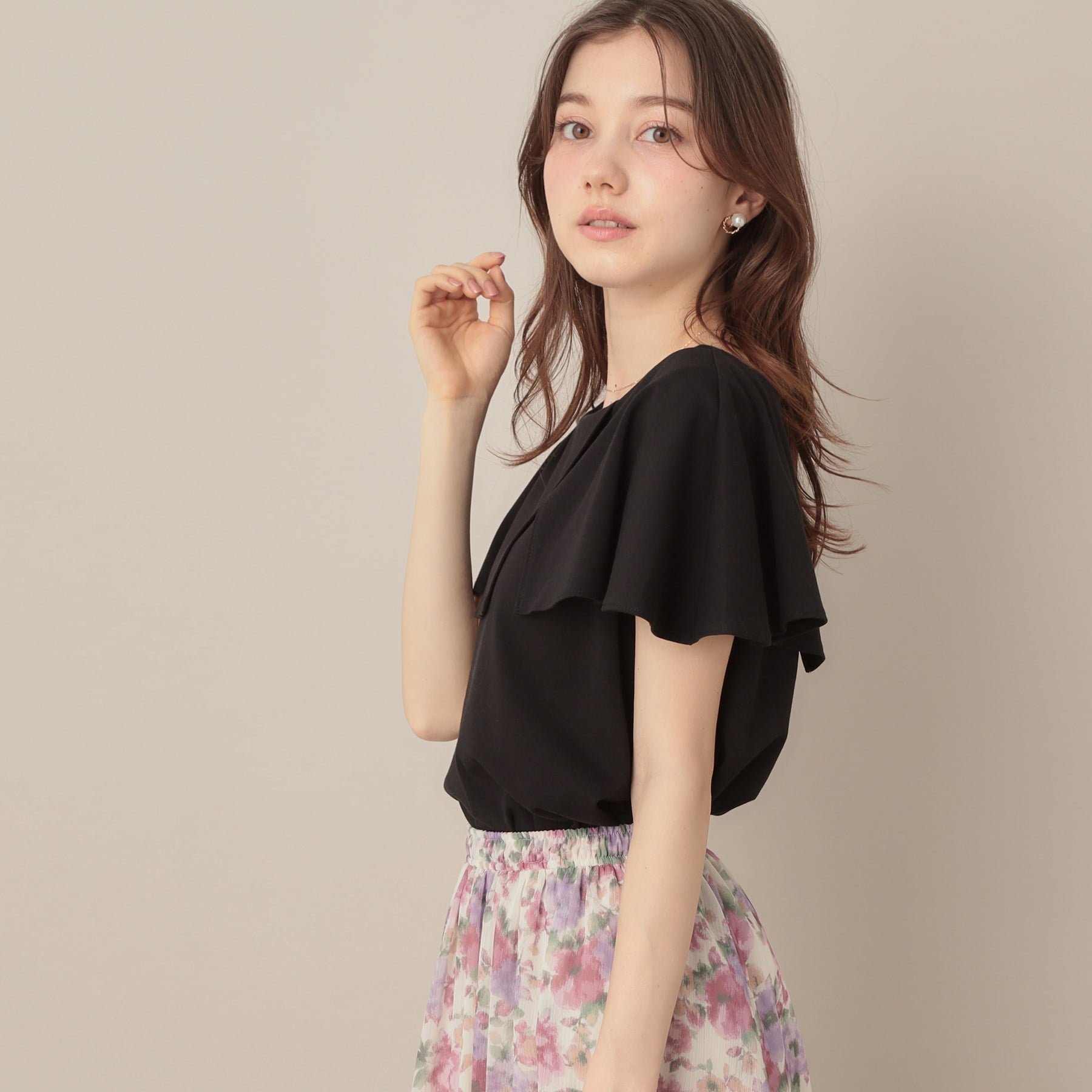 クチュール ブローチ Couture Brooch 2WAYケープデザインカットソー （ピンクベージュ(053)） ピンクベージュ(053)