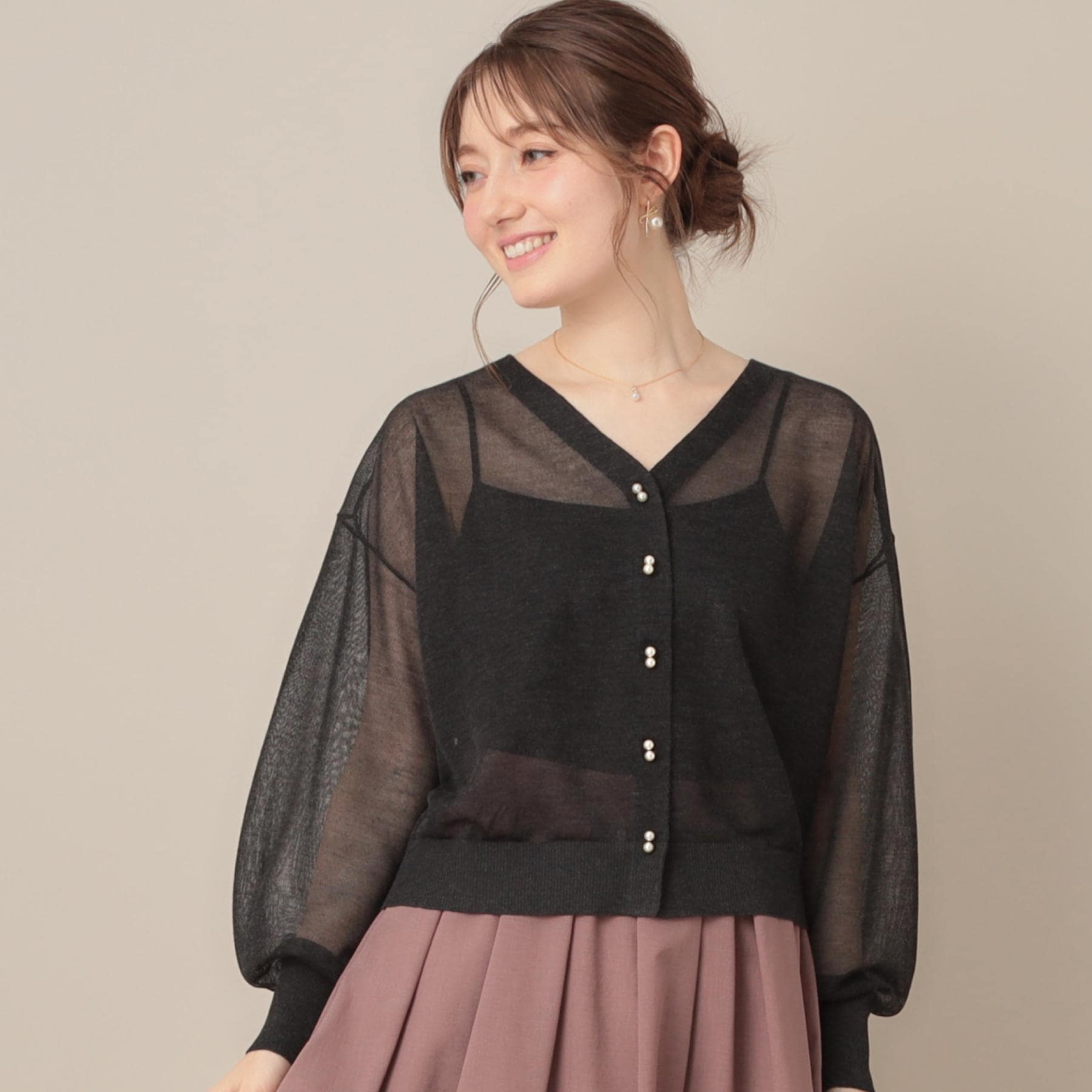 クチュール ブローチ Couture Brooch ダブルパール調 LEVITAカーディ （チャコールグレー(013)） チャコールグレー(013)