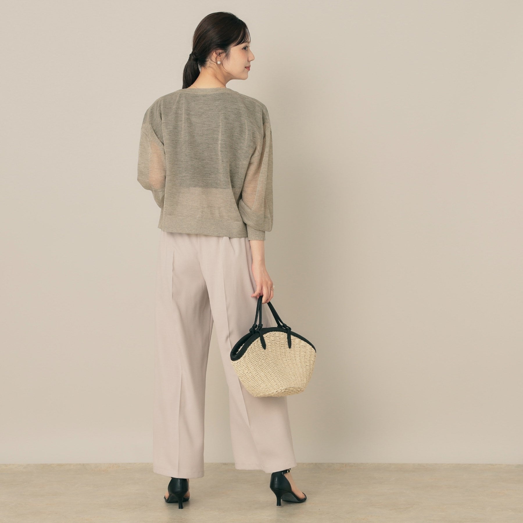 クチュール ブローチ Couture Brooch ダブルパール調 LEVITAカーディ （チャコールグレー(013)） チャコールグレー(013)