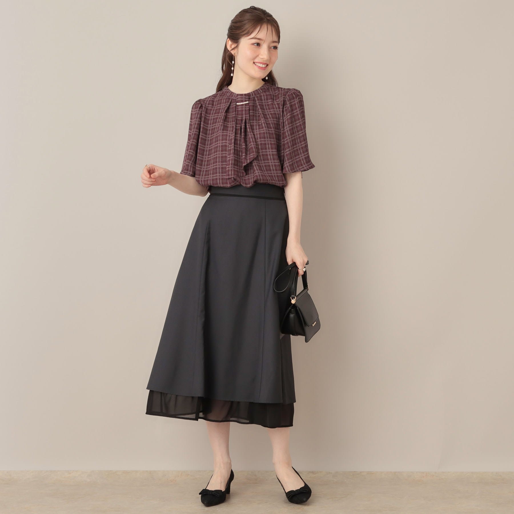 クチュール ブローチ Couture Brooch パール調タイチェックプリントブラウス （ベージュ(152)） ベージュ(152)
