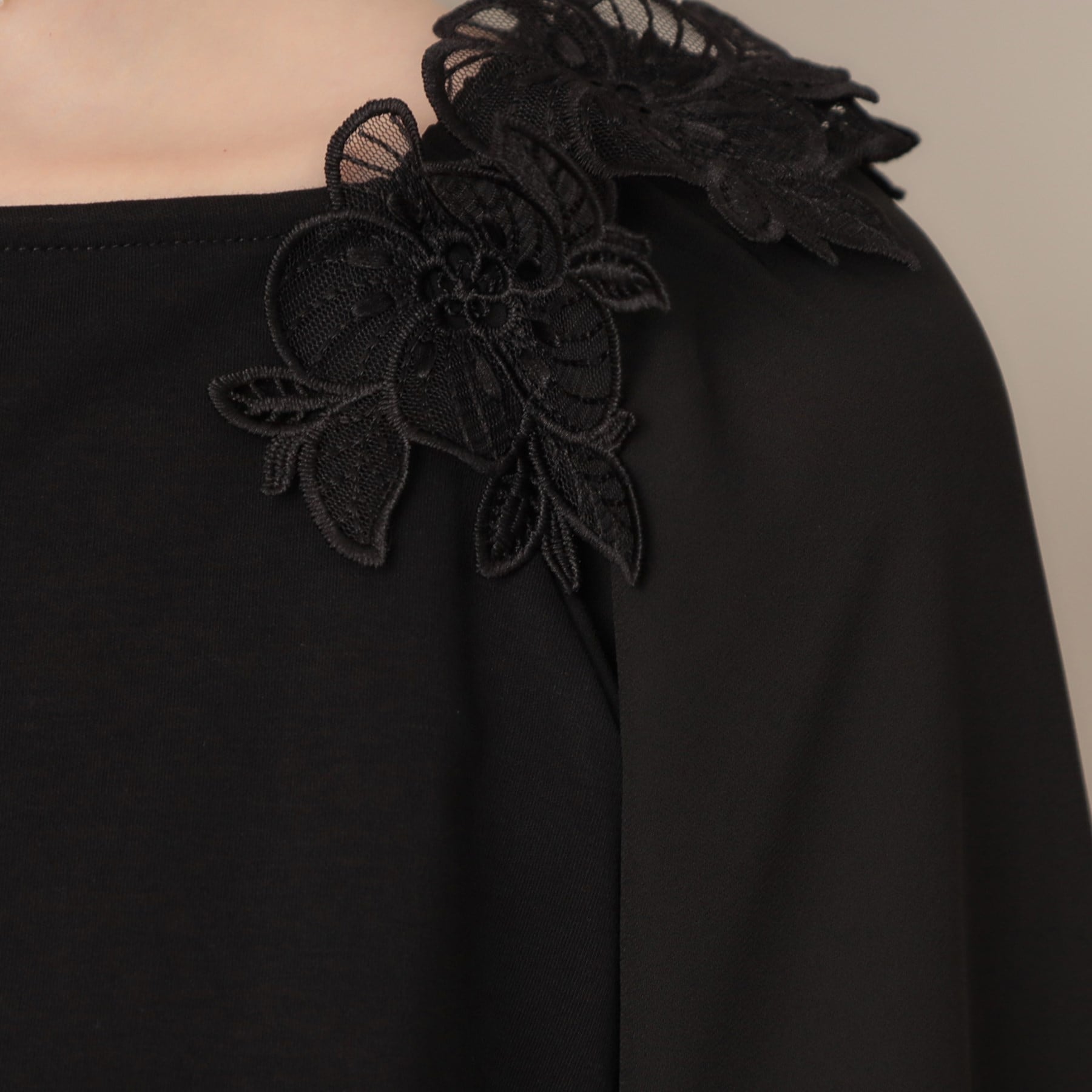 クチュール ブローチ Couture Brooch ラグランレースドッキングカットソー （オフホワイト(003)） オフホワイト(003)