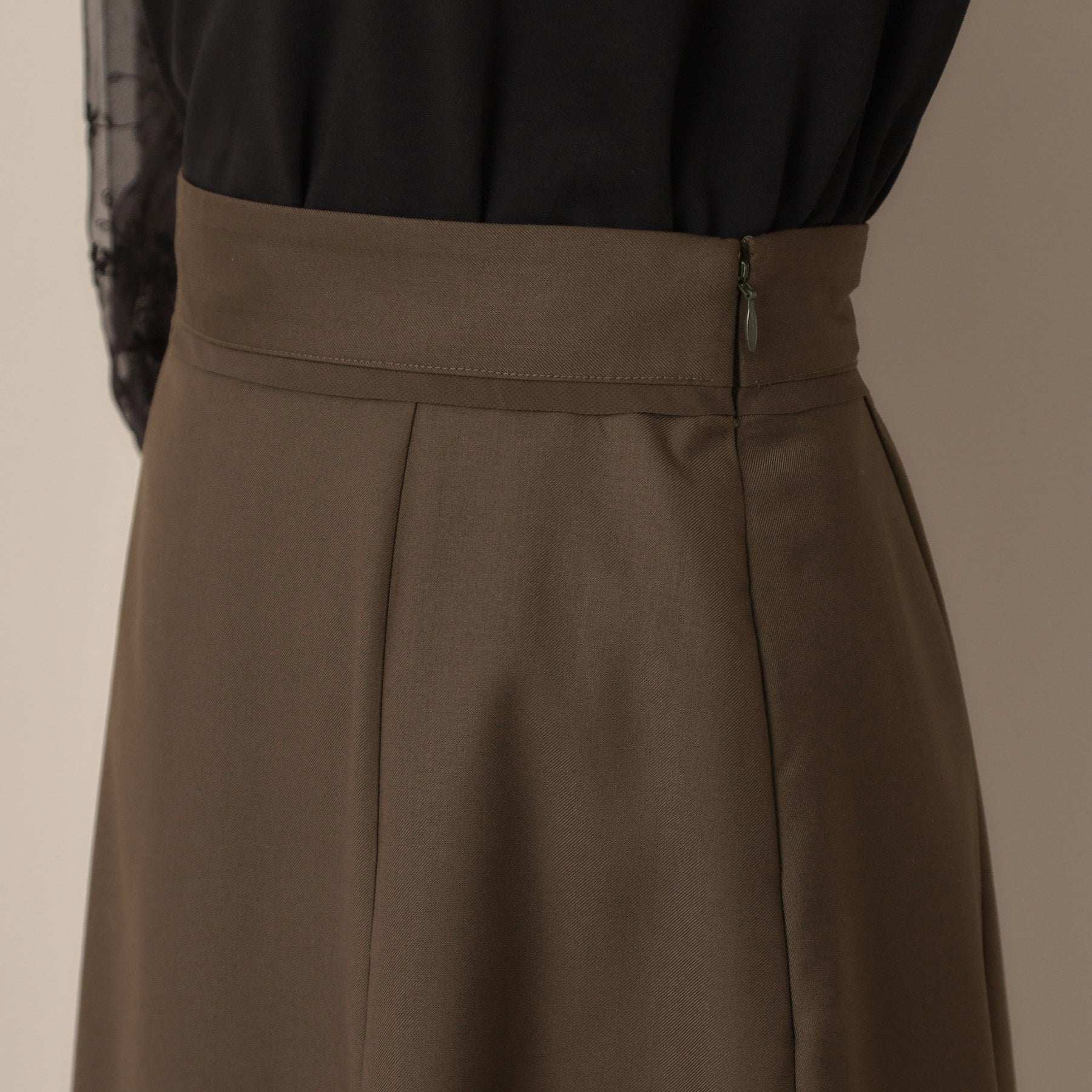 クチュール ブローチ Couture Brooch 裾シアーフレアスカート （ブラウン(044)） ブラウン(044)