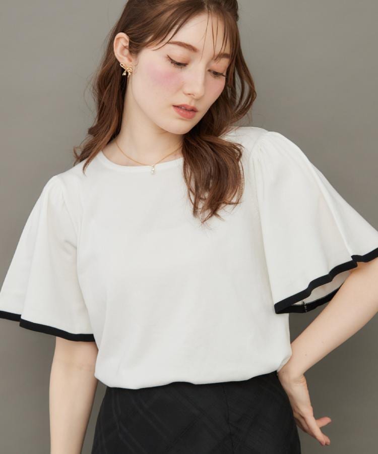 クチュール ブローチ Couture Brooch 配色フレアスリーブニット （オフホワイト(503)） オフホワイト(503)