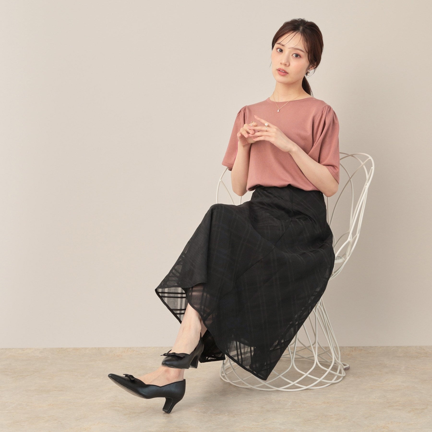 クチュール ブローチ Couture Brooch 【フェミニン・5分袖・通勤】配色フレアスリーブニット （オフホワイト(503)） オフホワイト(503)