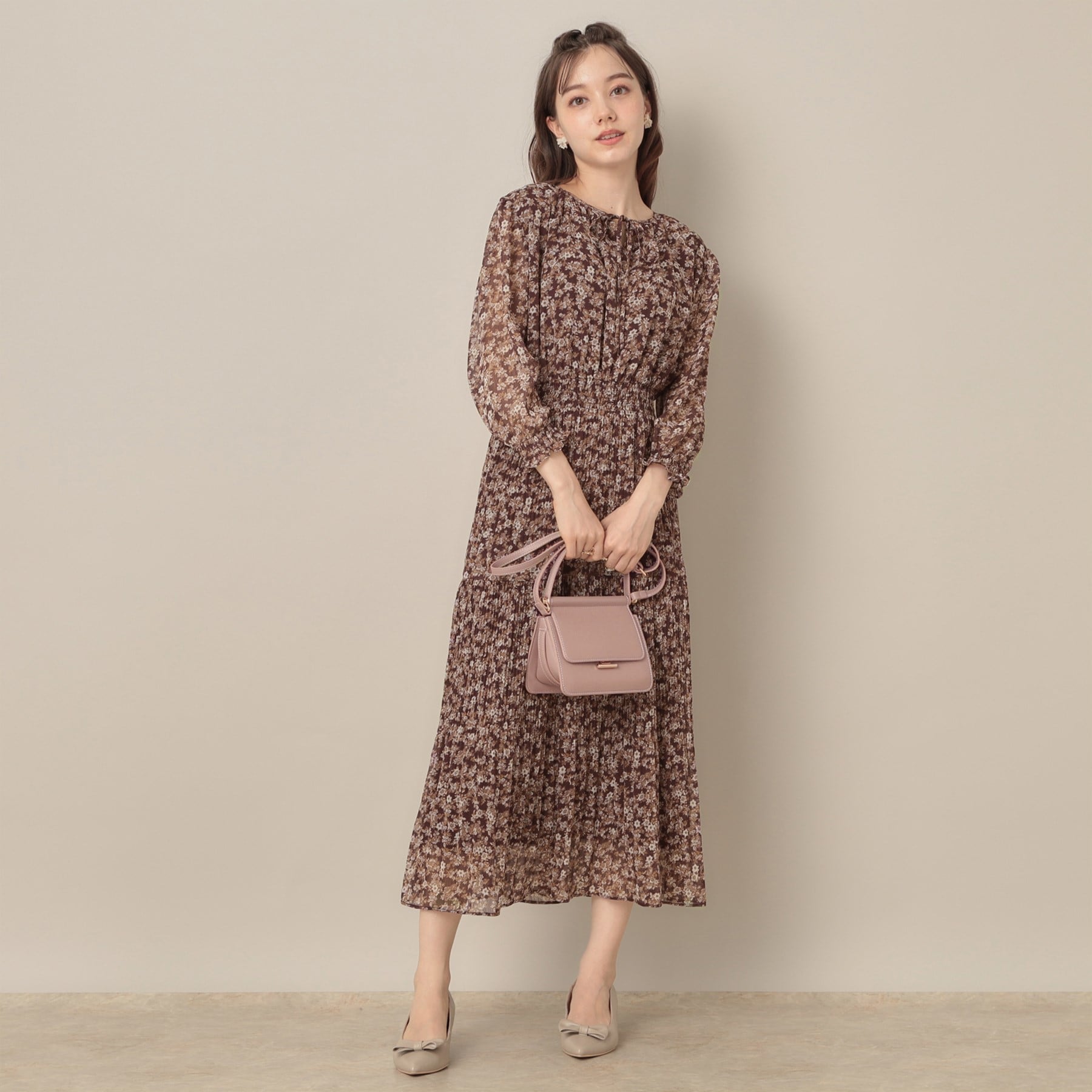 クチュール ブローチ Couture Brooch 【一枚で着映える・花柄・通勤】シフォン楊柳小花ワンピース （ボルドー(164)） ボルドー(164)