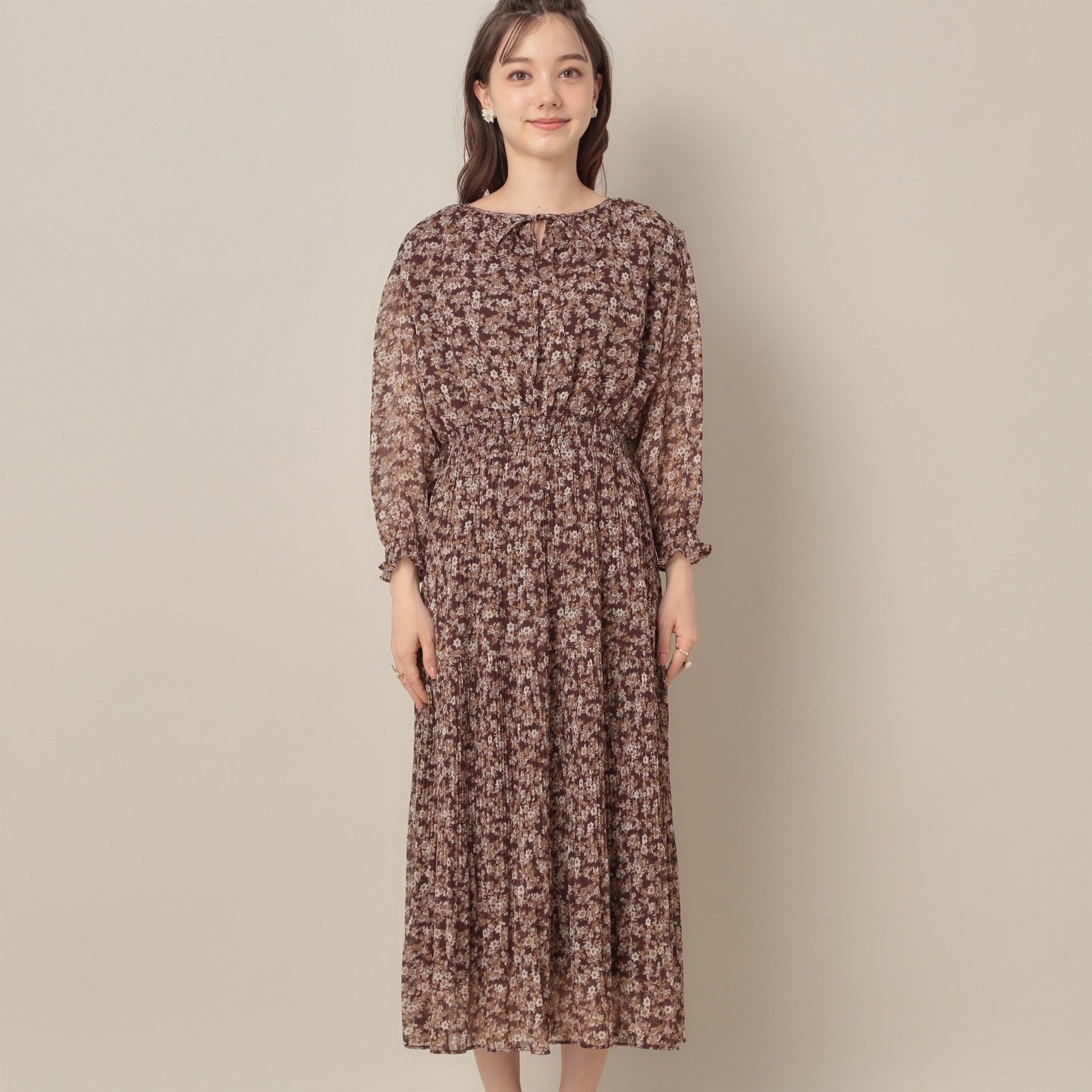 クチュール ブローチ Couture Brooch 【一枚で着映える・花柄・通勤】シフォン楊柳小花ワンピース （ボルドー(164)） ボルドー(164)