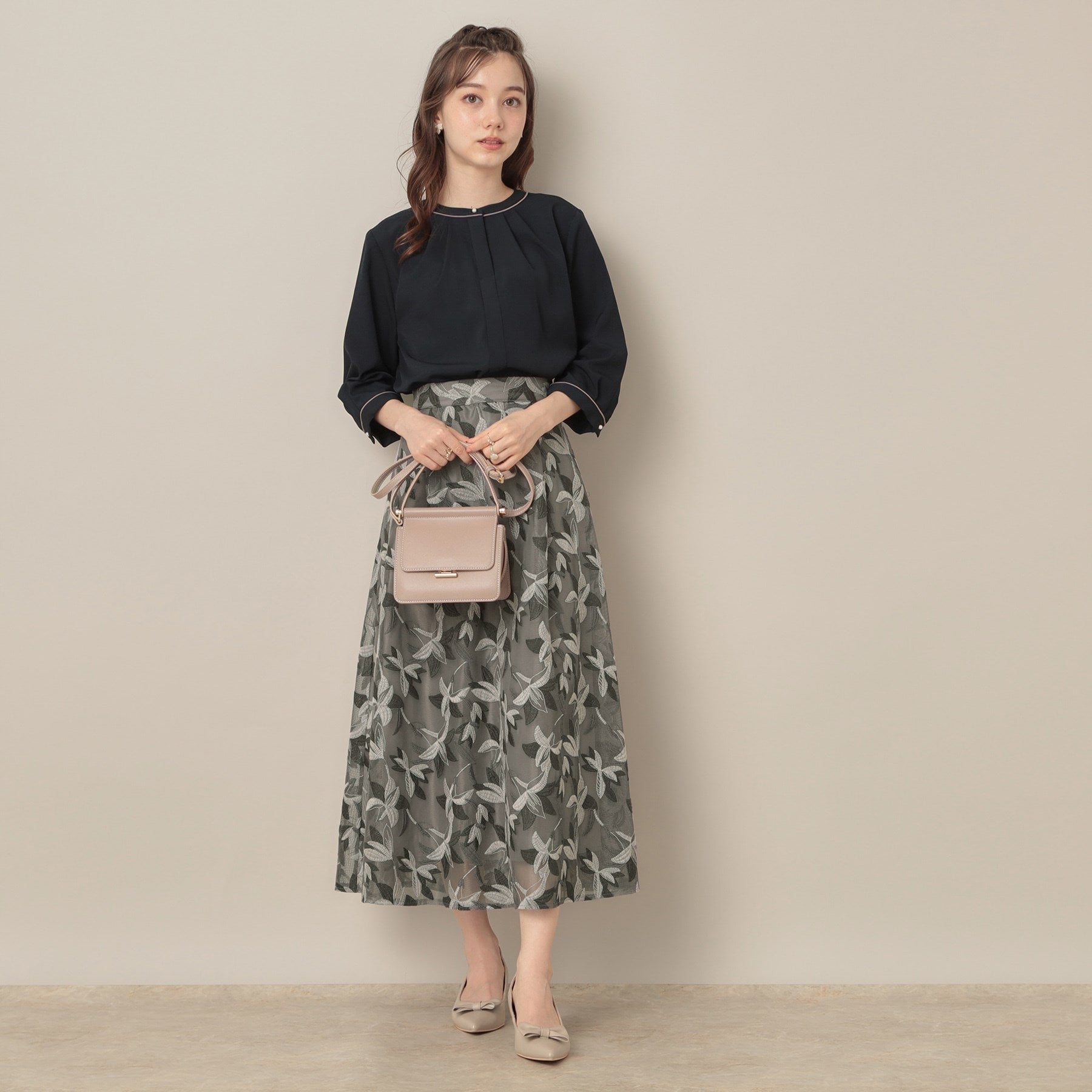 クチュール ブローチ Couture Brooch リンドウエンブロメッシュスカート （ブルー(491)） ブルー(491)
