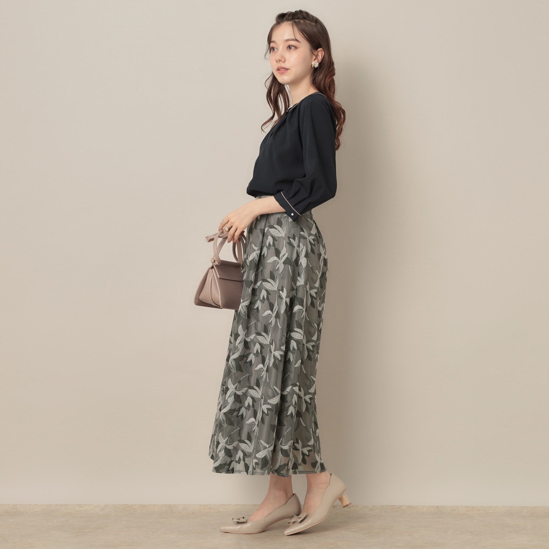 クチュール ブローチ Couture Brooch リンドウエンブロメッシュスカート （ブルー(491)） ブルー(491)