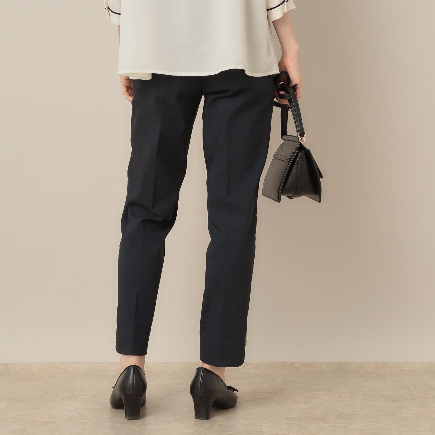 クチュール ブローチ Couture Brooch ポイントパール調ハイパーストレッチパンツ （ネイビー(094)） ネイビー(094)