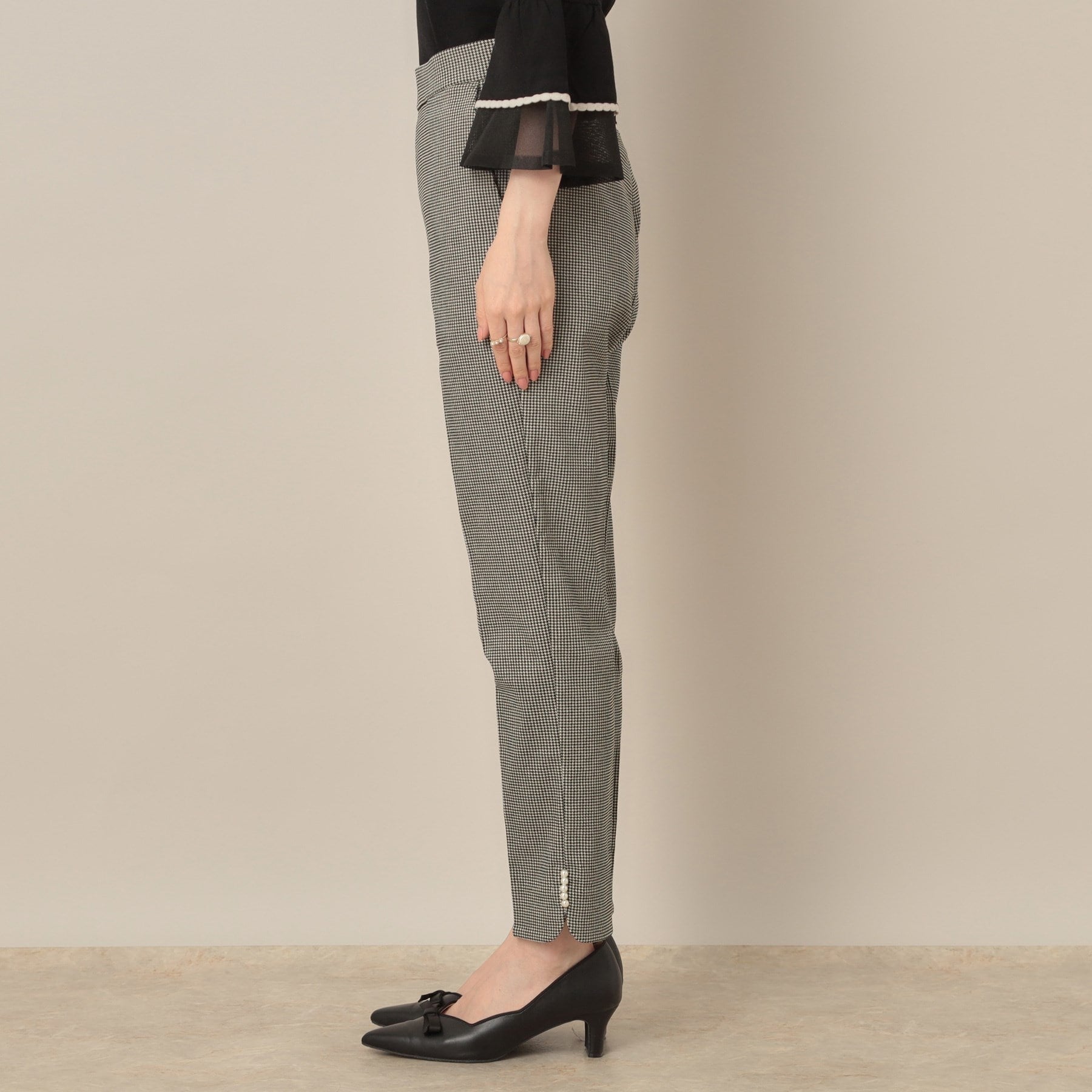 クチュール ブローチ Couture Brooch ポイントパール調ハイパーストレッチパンツ （ネイビー(094)） ネイビー(094)