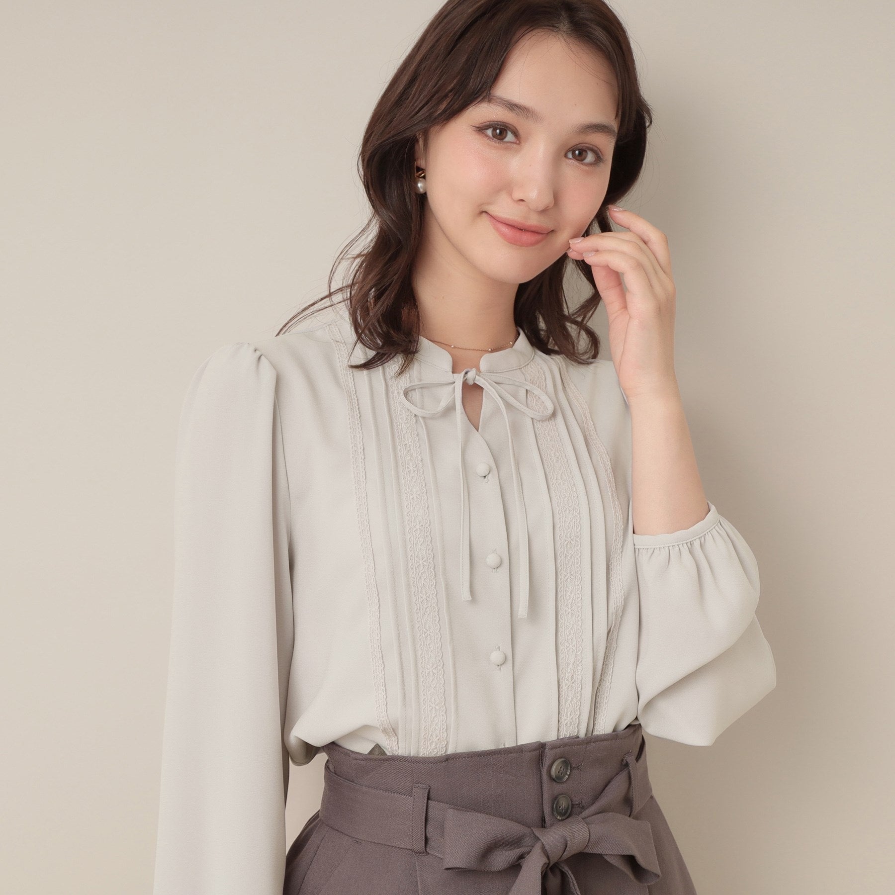 クチュール ブローチ Couture Brooch ピンタックレースブラウス （ブラック(019)） ブラック(019)