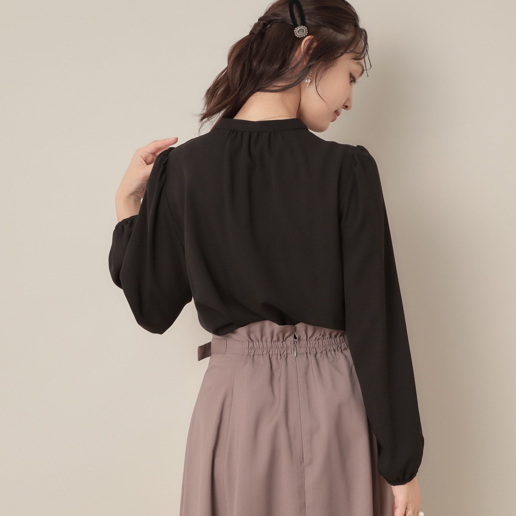 クチュール ブローチ Couture Brooch ピンタックレースブラウス （ブラック(019)） ブラック(019)