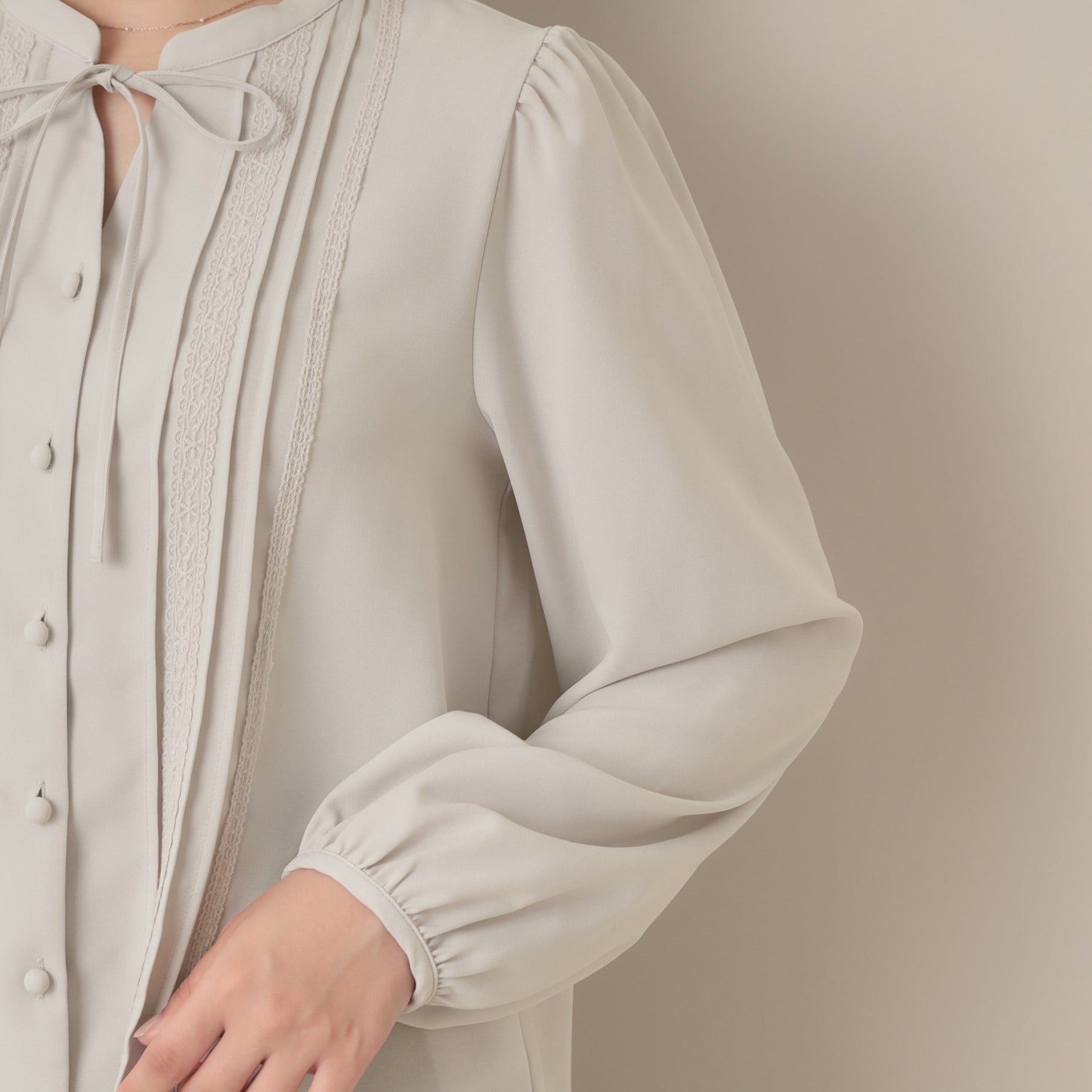 クチュール ブローチ Couture Brooch ピンタックレースブラウス （ブラック(019)） ブラック(019)