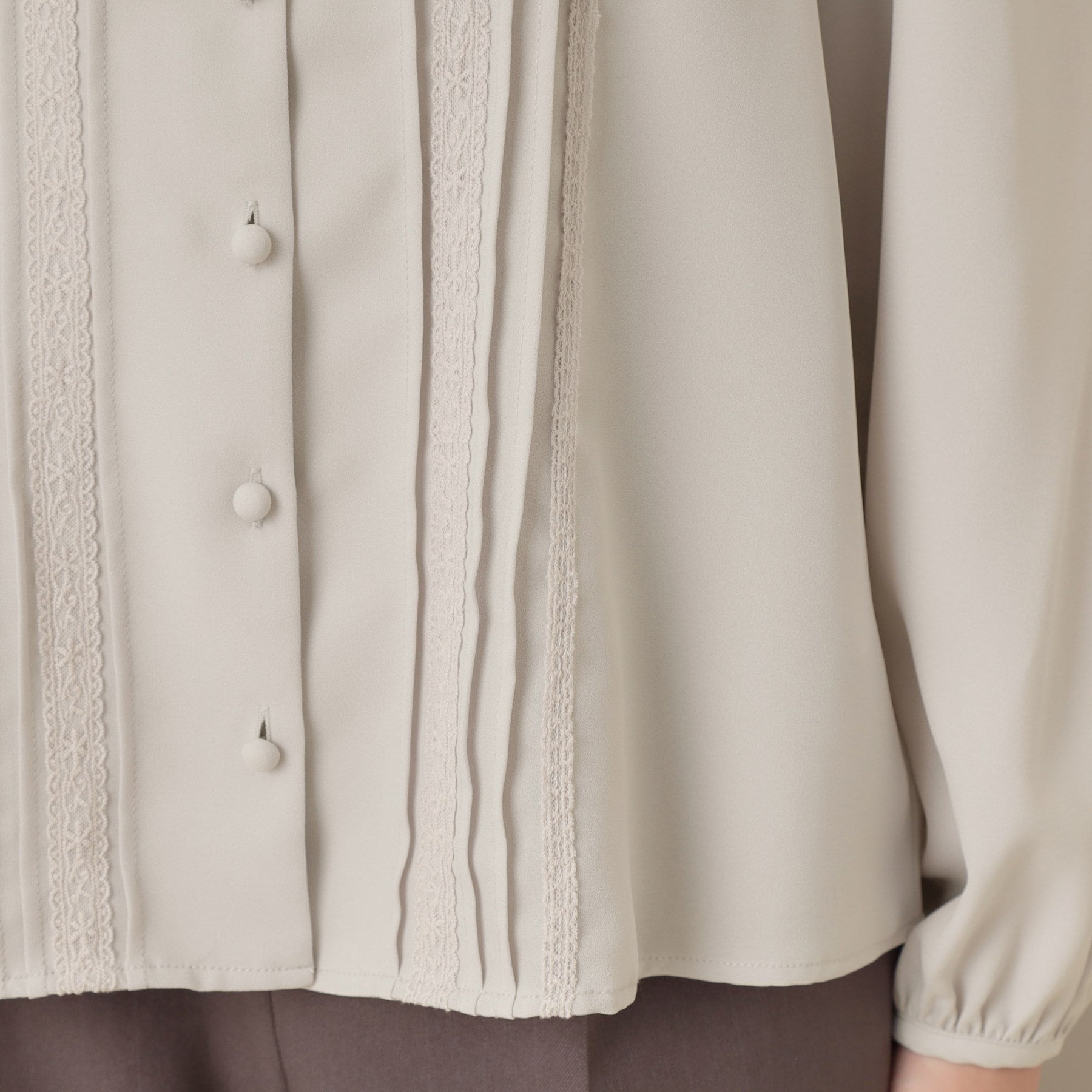 クチュール ブローチ Couture Brooch ピンタックレースブラウス （ブラック(019)） ブラック(019)