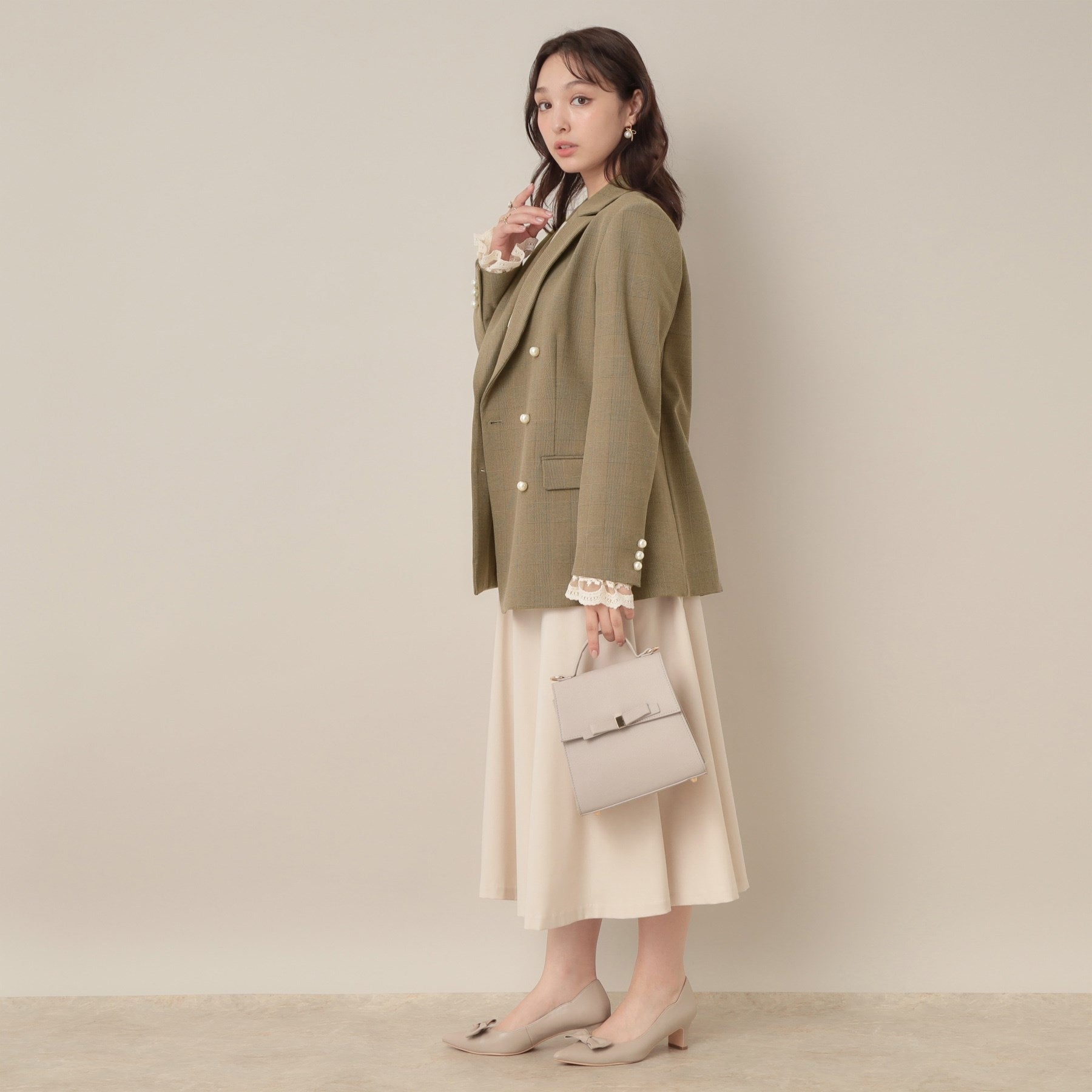 クチュール ブローチ Couture Brooch レースカフス パール調釦テーラードジャケット （ネイビー(094)） ネイビー(094)