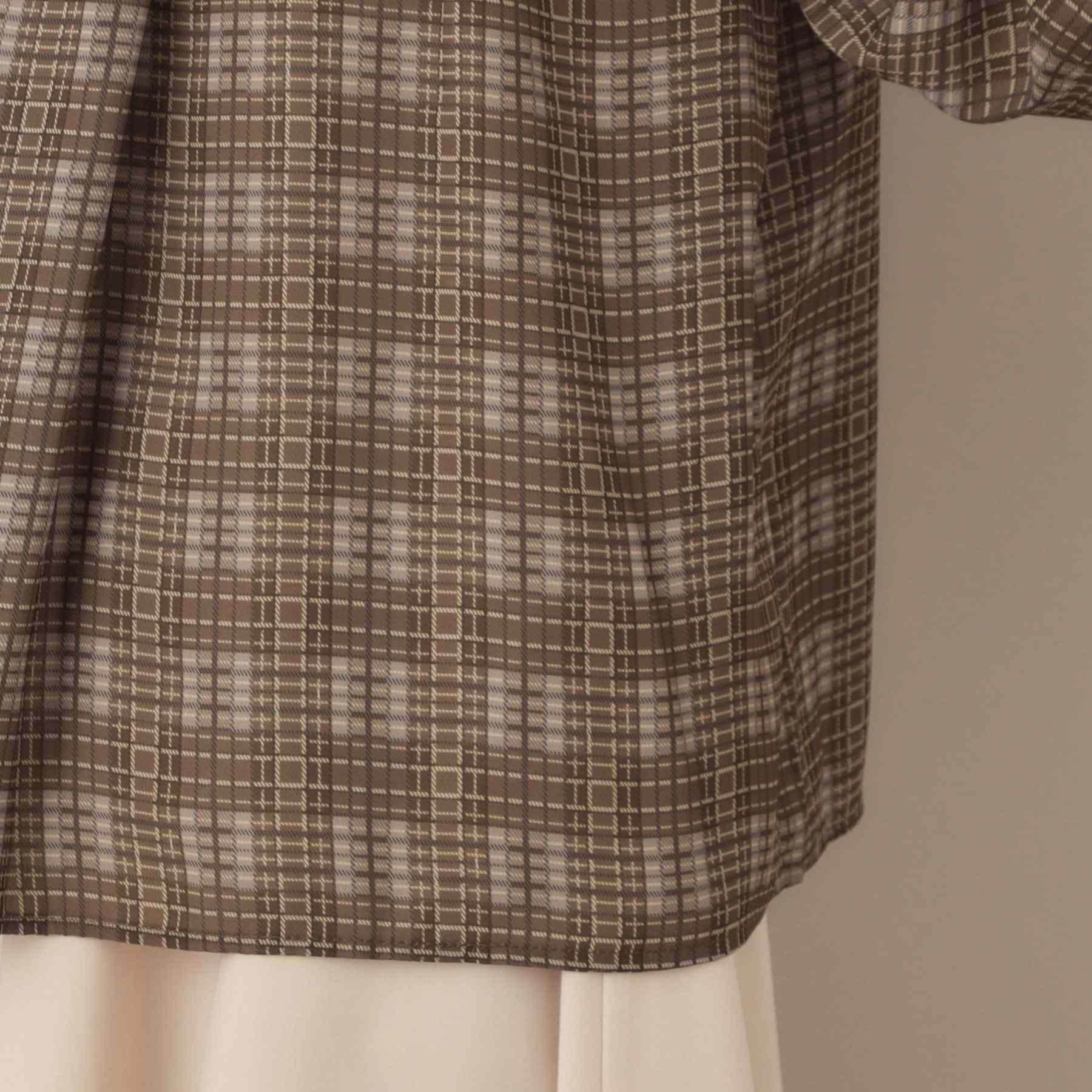 クチュール ブローチ Couture Brooch 【大人可愛い・パール取り外し・通勤】・タックタイチェック柄ブラウス （ブラック(119)） ブラック(119)