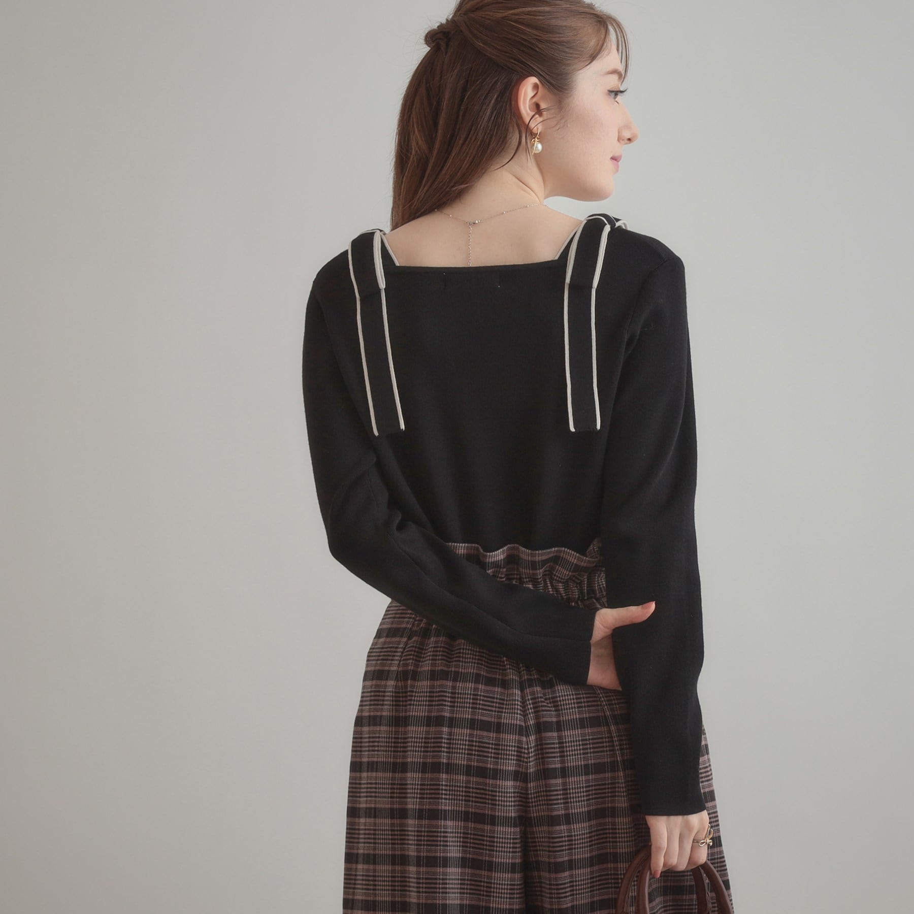 クチュール ブローチ Couture Brooch 配色リボン総針ニットトップス （アイボリー(004)） アイボリー(004)