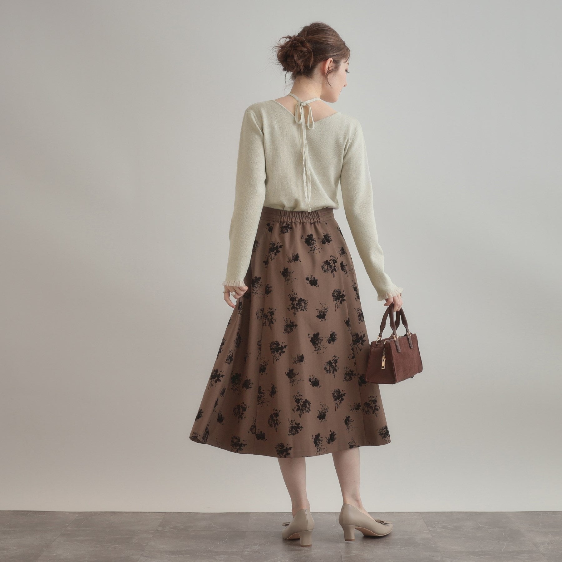 クチュール ブローチ Couture Brooch 前後2WAYラメリブ シアープチフリルニット （ライトグレー(011)） ライトグレー(011)