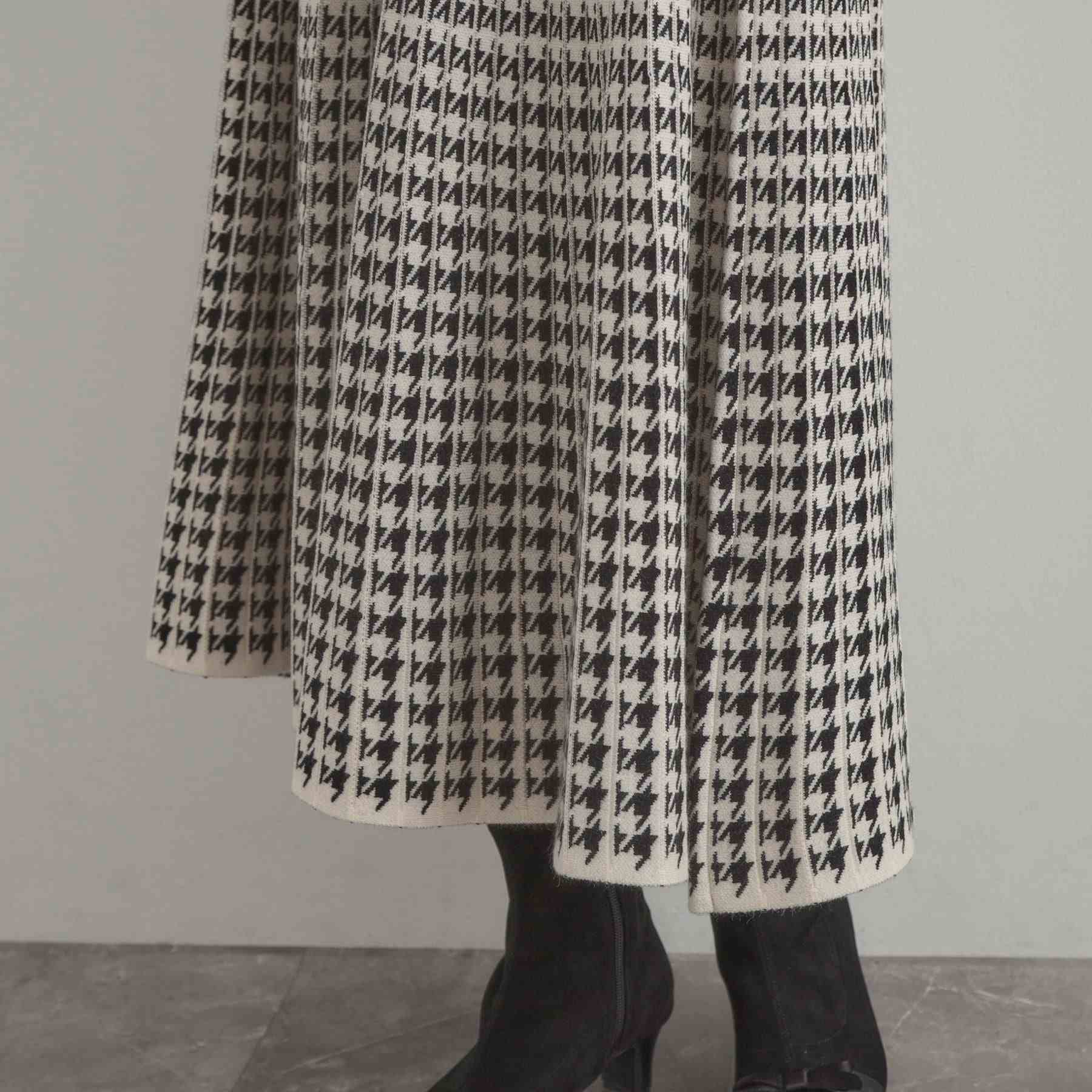 クチュール ブローチ Couture Brooch 千鳥JQニットプリーツスカート （ネイビー(294)） ネイビー(294)