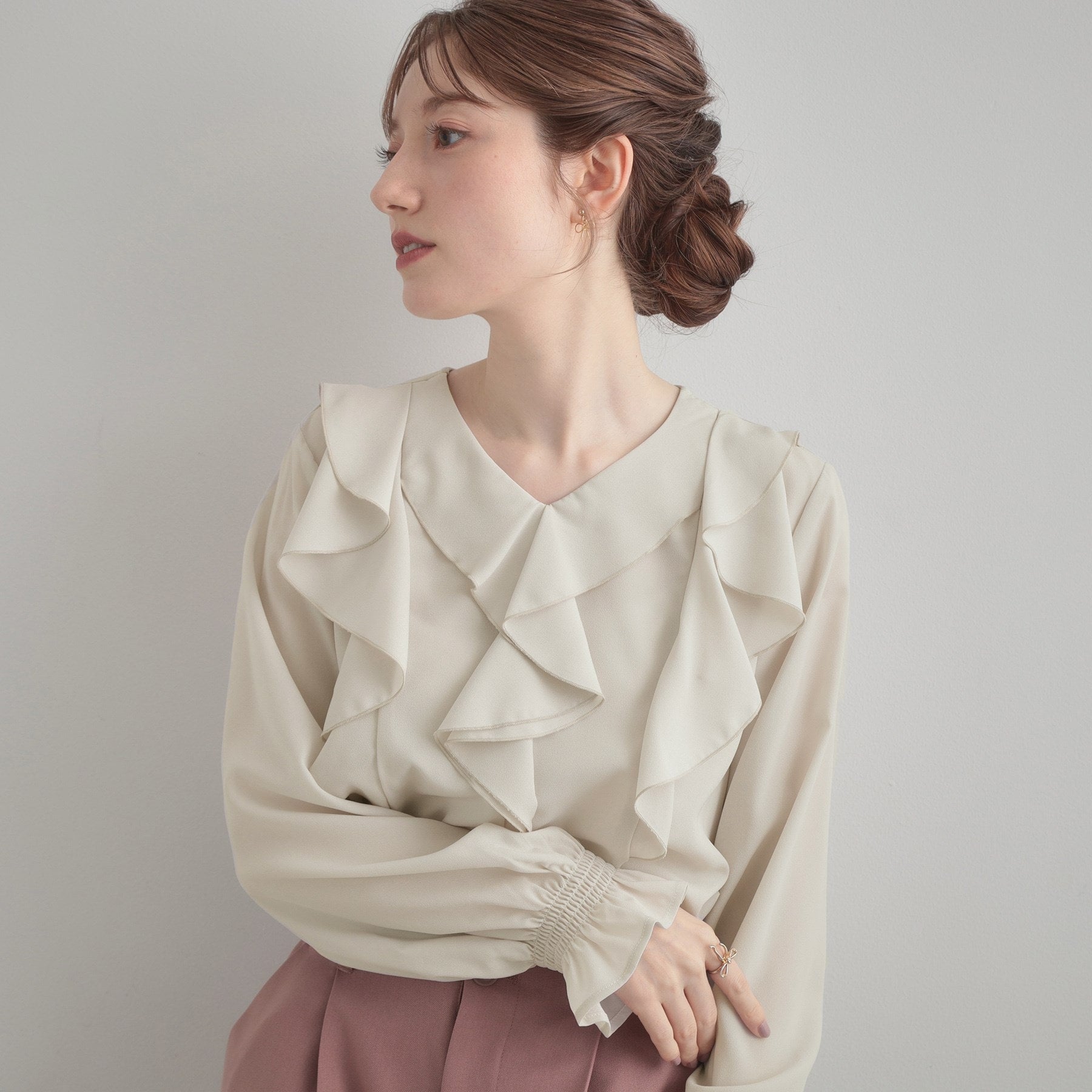 クチュール ブローチ Couture Brooch ラッフルフリルブラウス （ライトグレー(011)） ライトグレー(011)