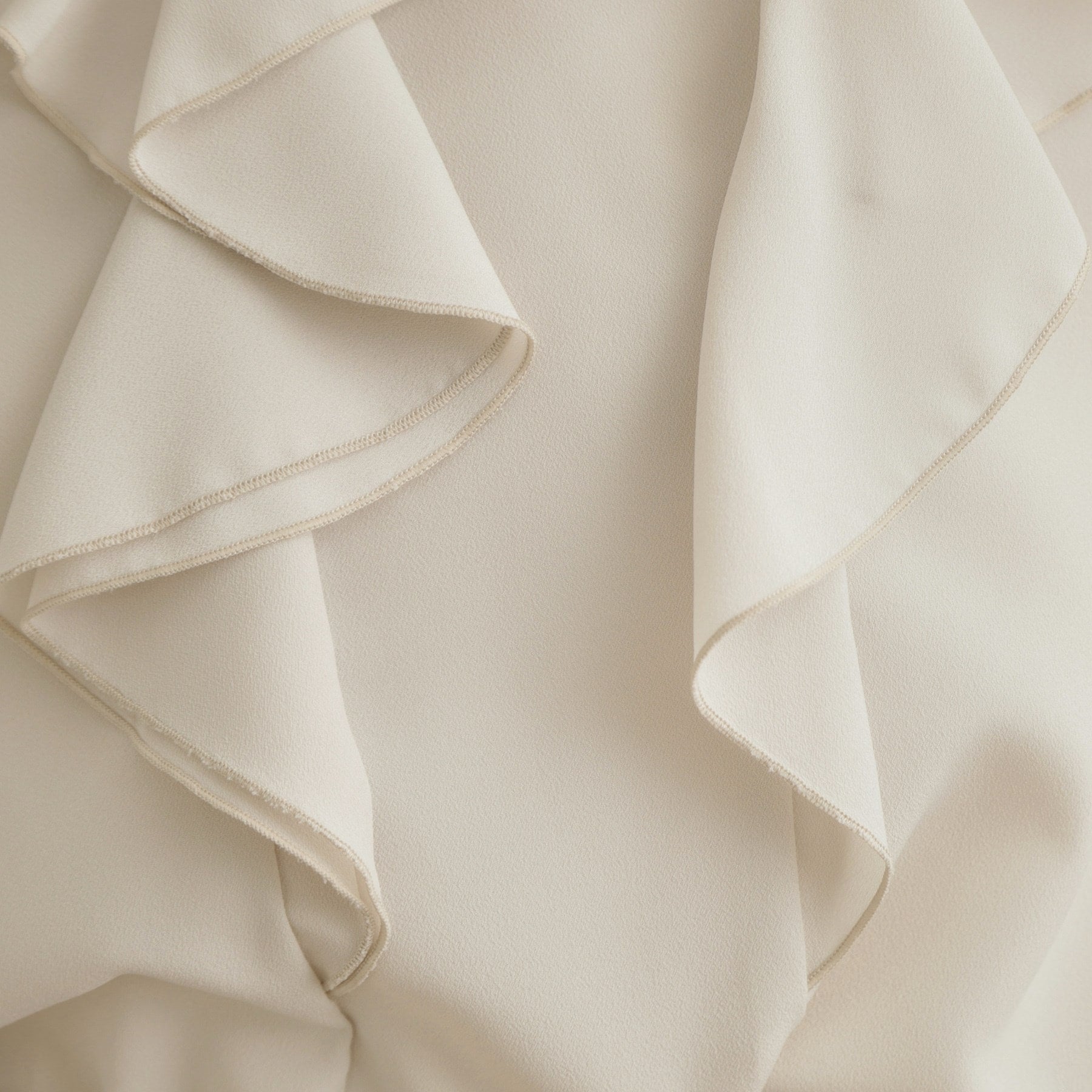 クチュール ブローチ Couture Brooch ラッフルフリルブラウス （ライトグレー(011)） ライトグレー(011)