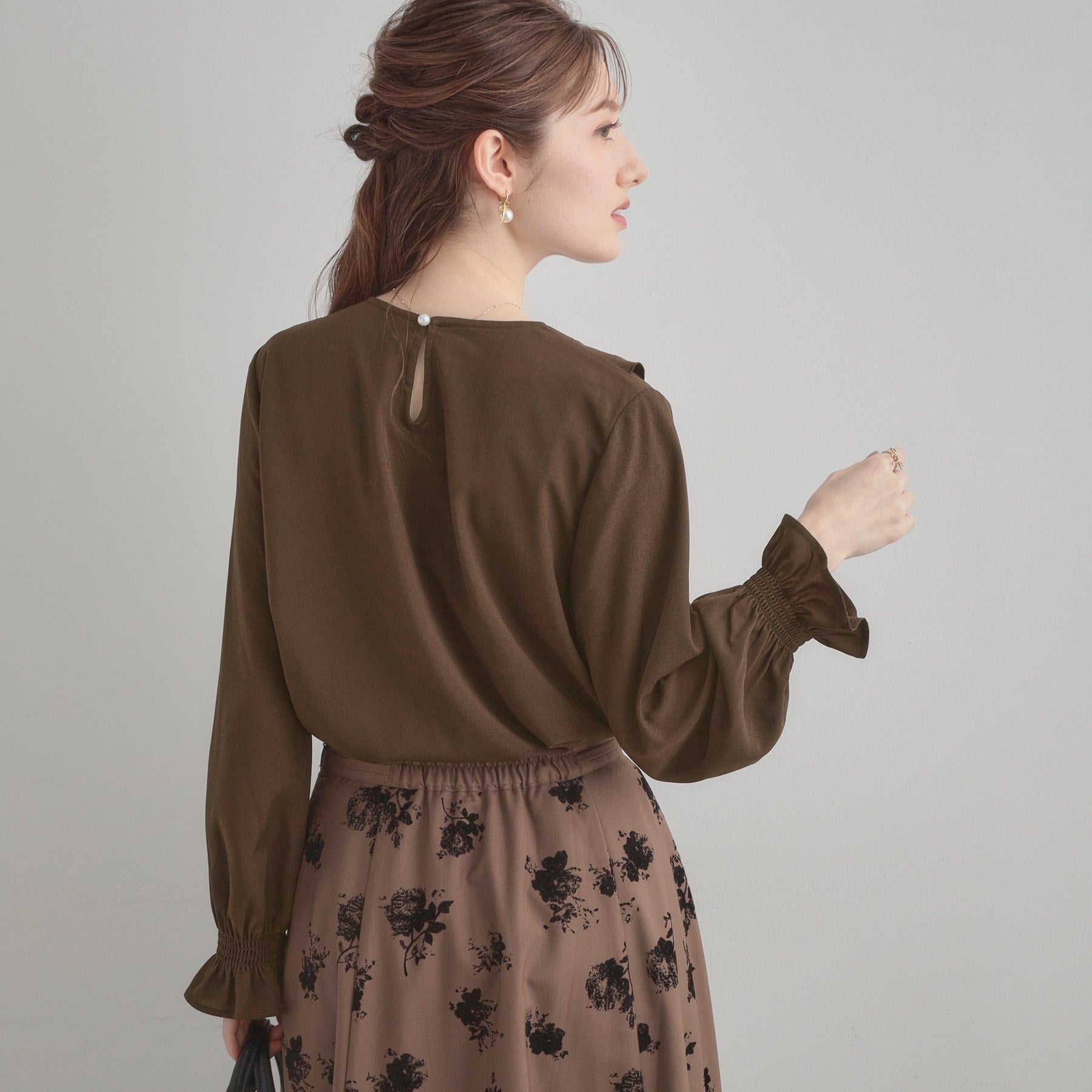 クチュール ブローチ Couture Brooch ラッフルフリルブラウス （ライトグレー(011)） ライトグレー(011)