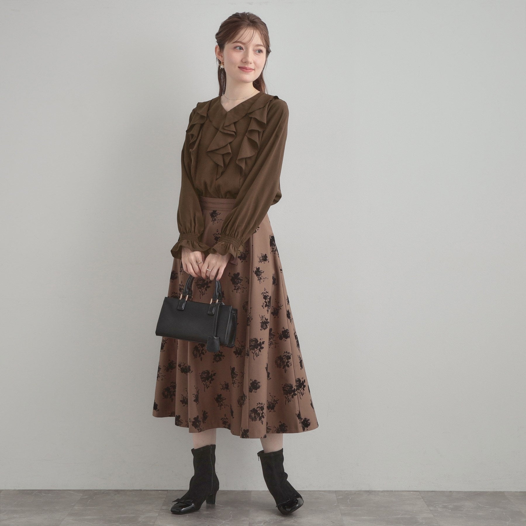 クチュール ブローチ Couture Brooch ラッフルフリルブラウス （ライトグレー(011)） ライトグレー(011)