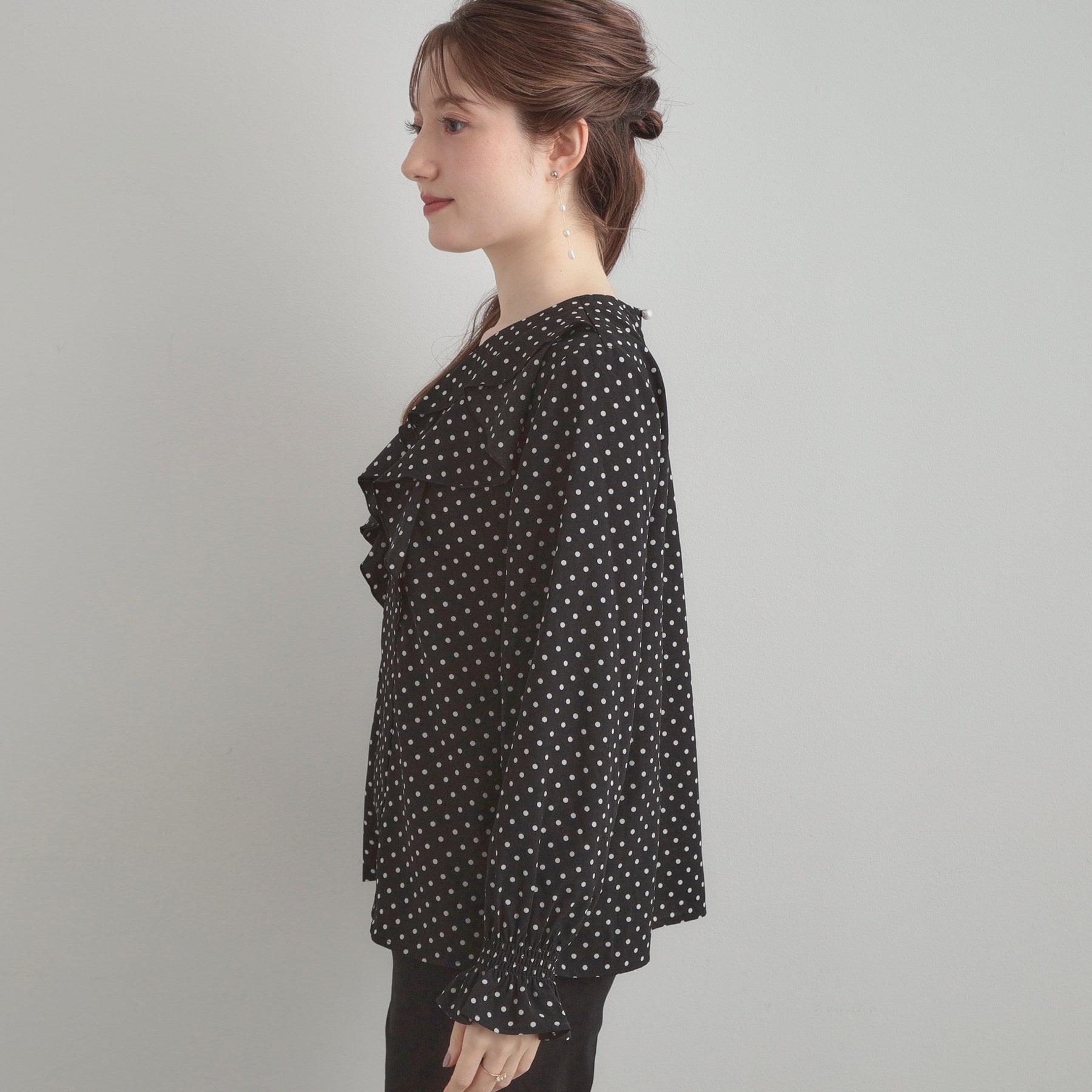 クチュール ブローチ Couture Brooch ラッフルフリルブラウス （ライトグレー(011)） ライトグレー(011)