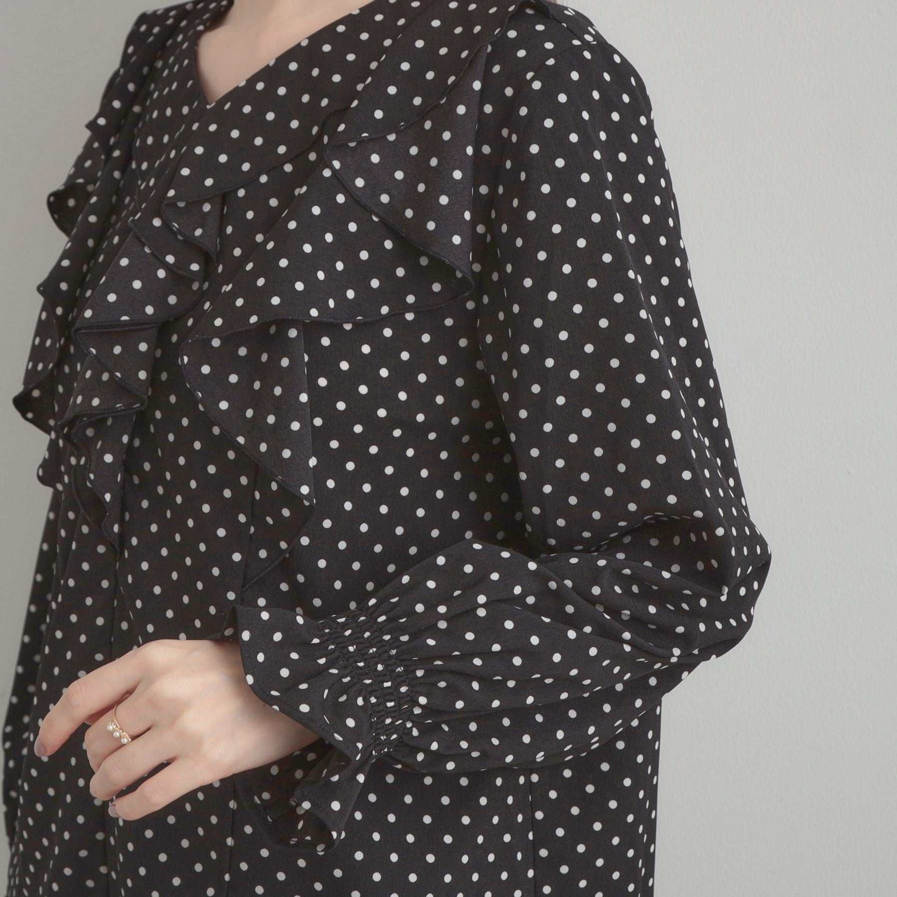 クチュール ブローチ Couture Brooch ラッフルフリルブラウス （ライトグレー(011)） ライトグレー(011)