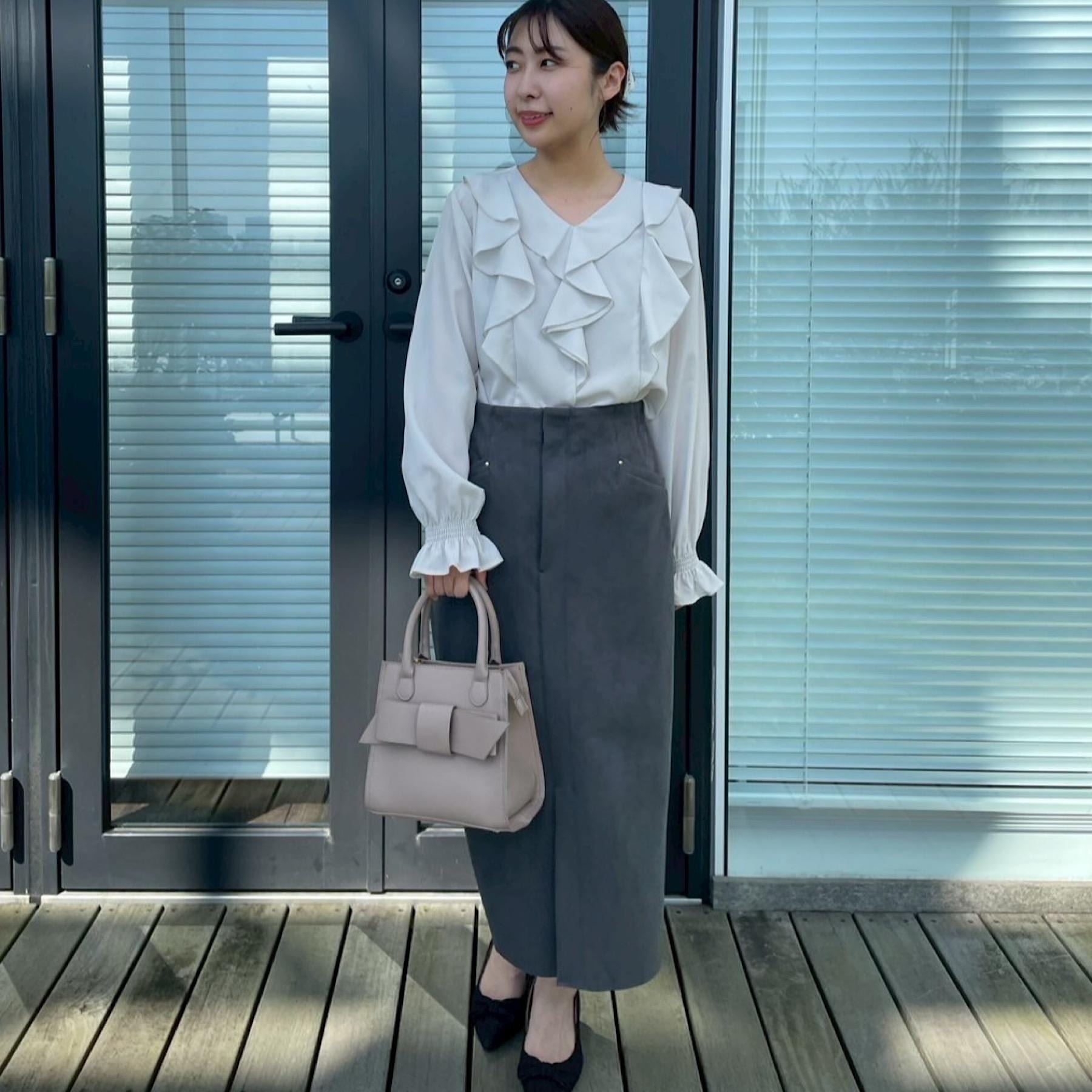 クチュール ブローチ Couture Brooch ラッフルフリルブラウス （ライトグレー(011)） ライトグレー(011)