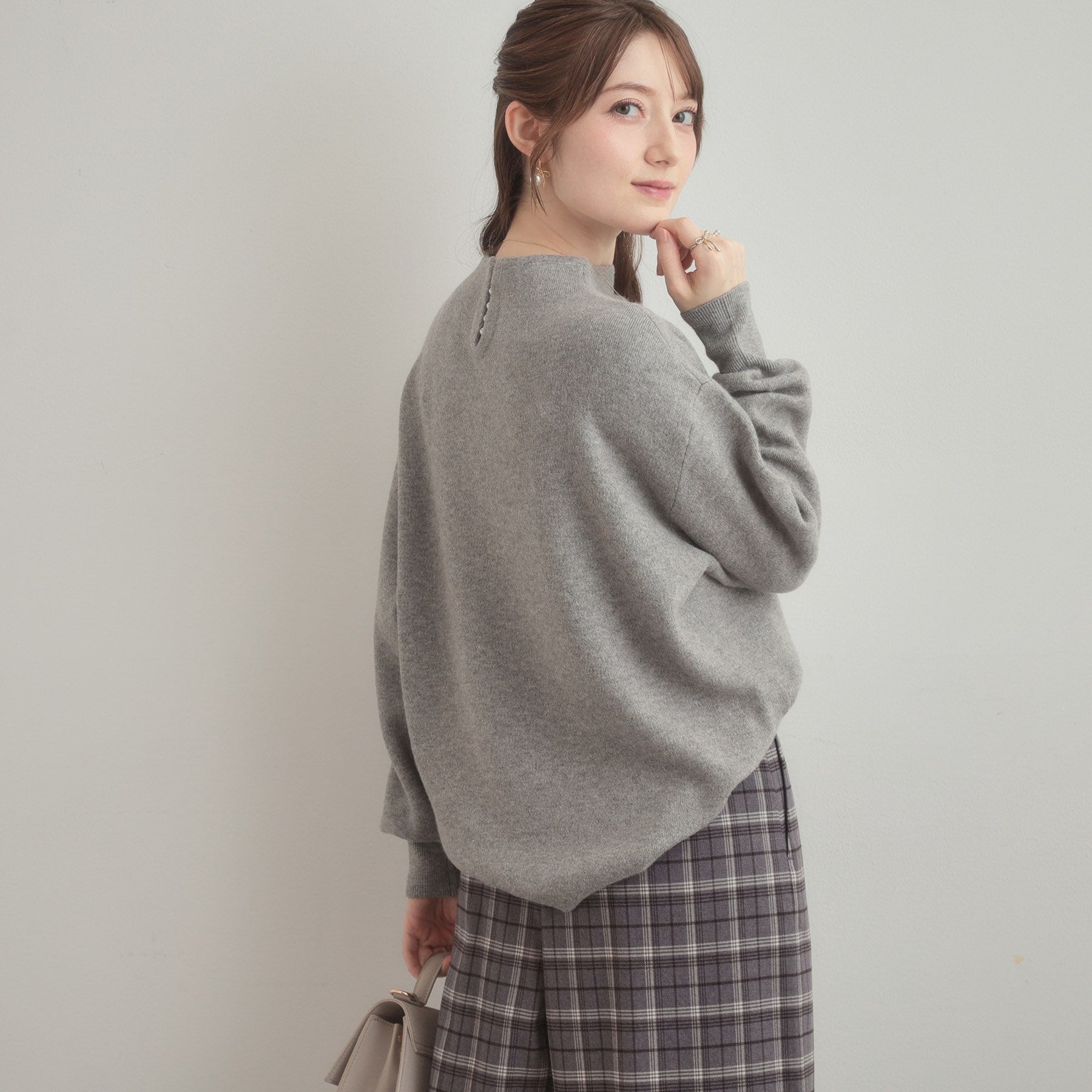 クチュール ブローチ Couture Brooch リッシュアンゴラバックパール調ニット （ブラック(019)） ブラック(019)