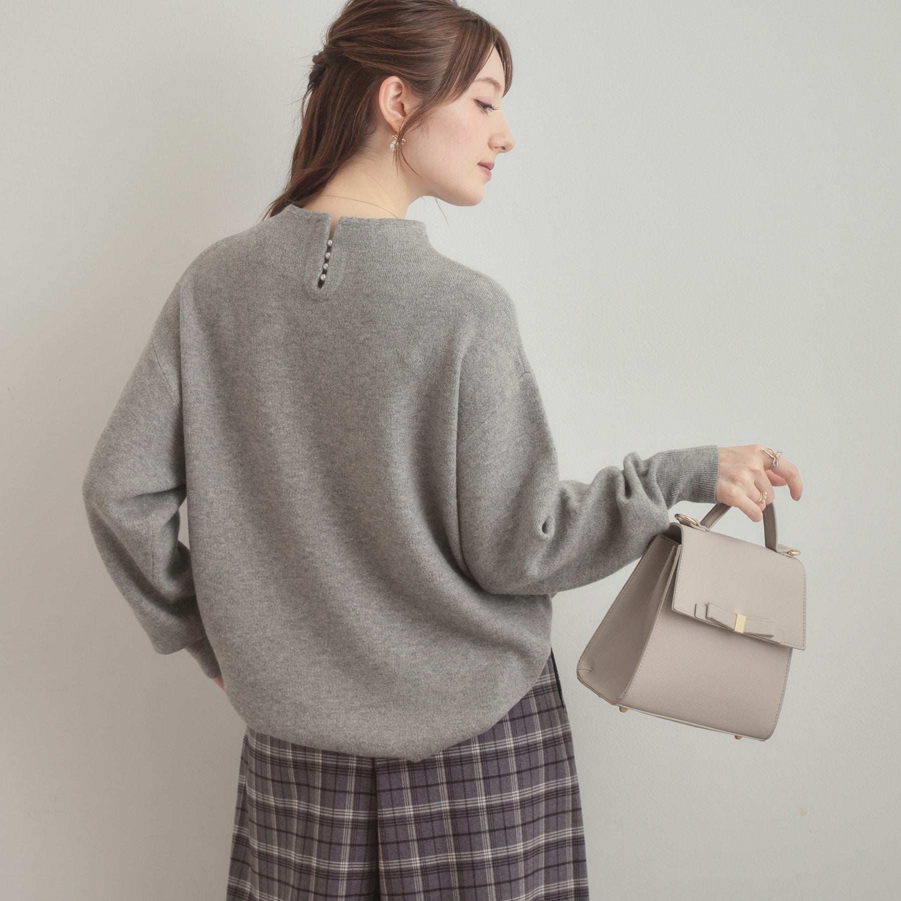 クチュール ブローチ Couture Brooch リッシュアンゴラバックパール調ニット （ブラック(019)） ブラック(019)