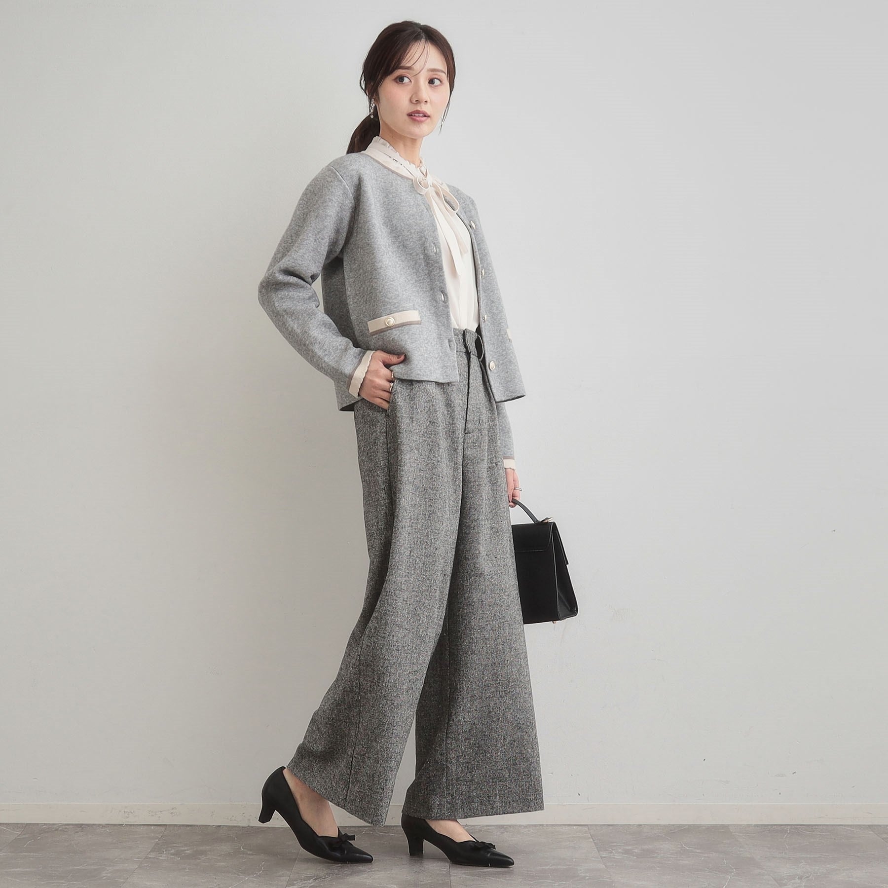 クチュール ブローチ Couture Brooch 【通勤・大人上品】ムースタッチジャカード 配色スカラカーディ （ブラック(019)） ブラック(019)