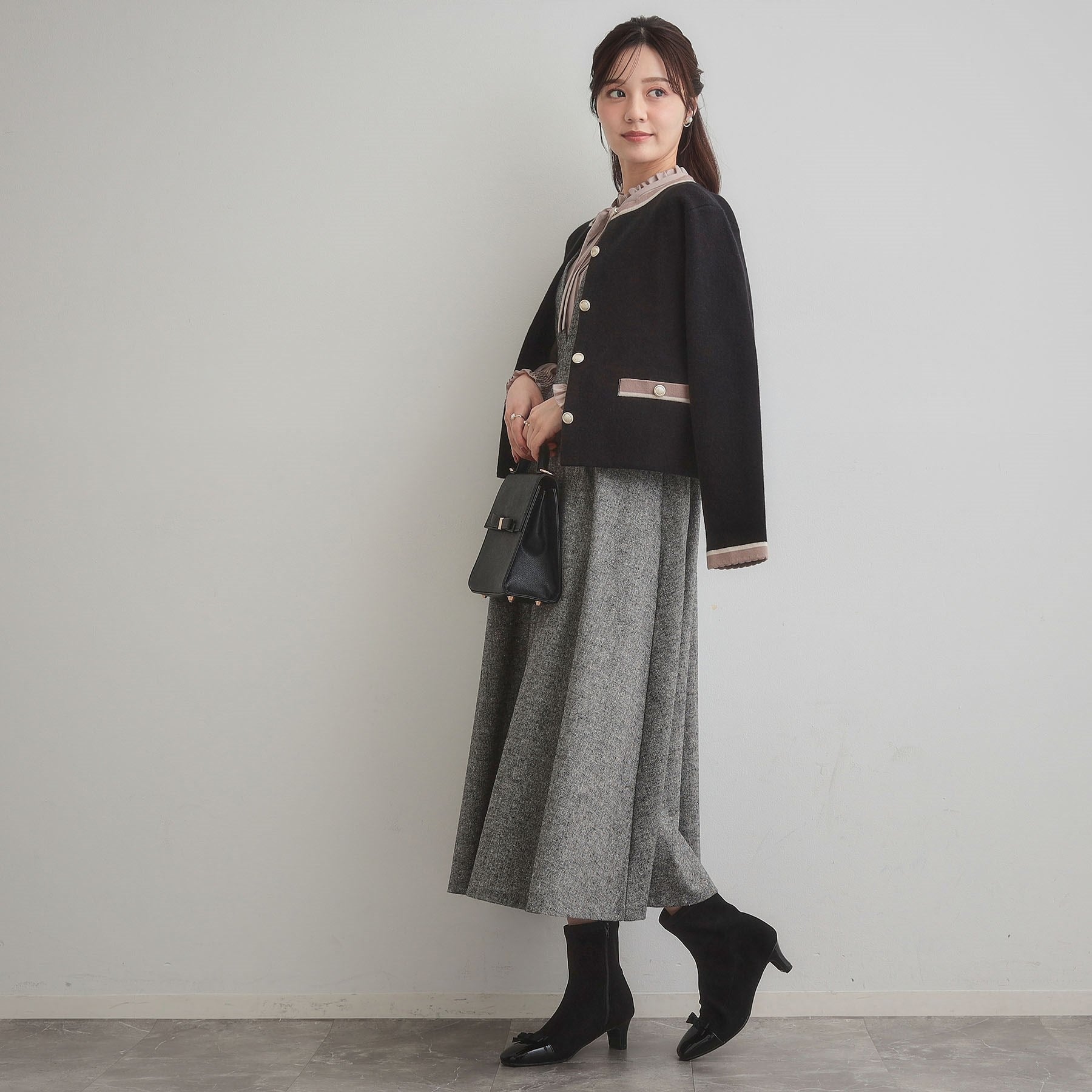 クチュール ブローチ Couture Brooch 【通勤・大人上品】ムースタッチジャカード 配色スカラカーディ （ブラック(019)） ブラック(019)