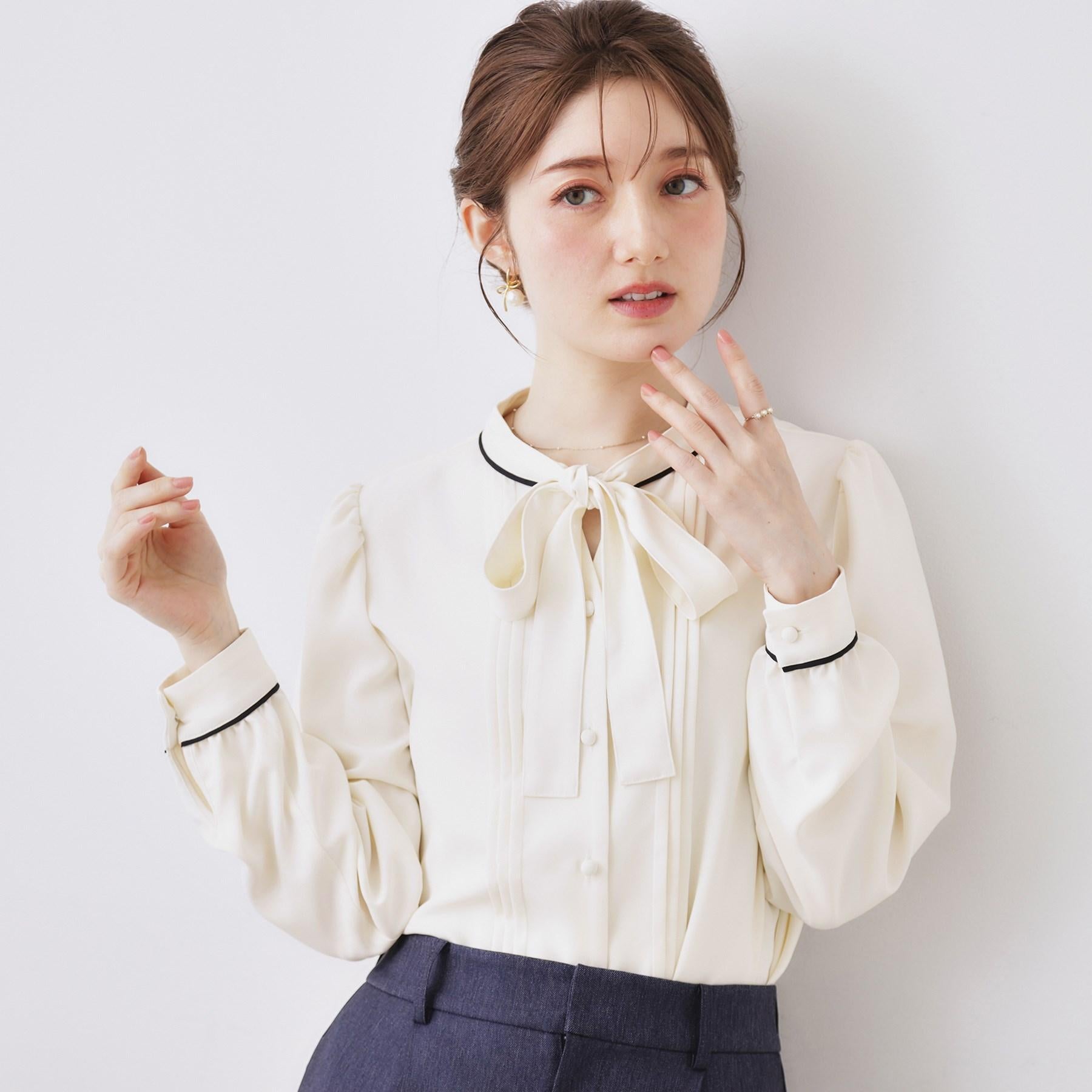 クチュール ブローチ Couture Brooch 配色タックタイブラウス （ピンクベージュ(553)） ピンクベージュ(553)