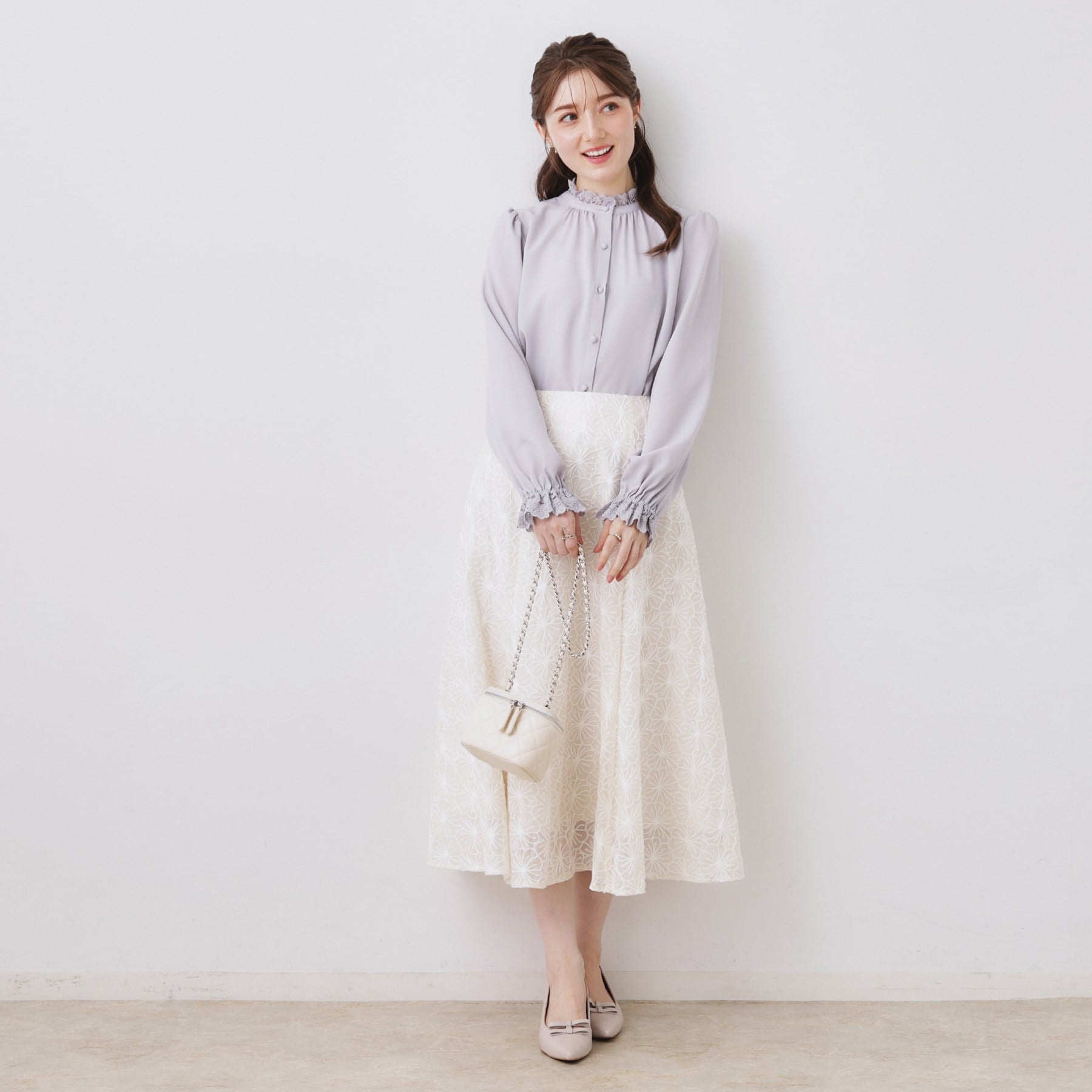 クチュール ブローチ Couture Brooch 前後2WAYエンブロレースブラウス （ライトピンク(070)） ライトピンク(070)