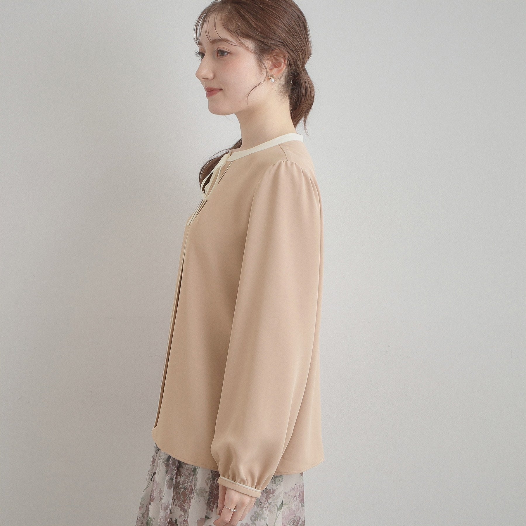 クチュール ブローチ Couture Brooch 配色細リボンタイ （ライトグレー(511)） ライトグレー(511)