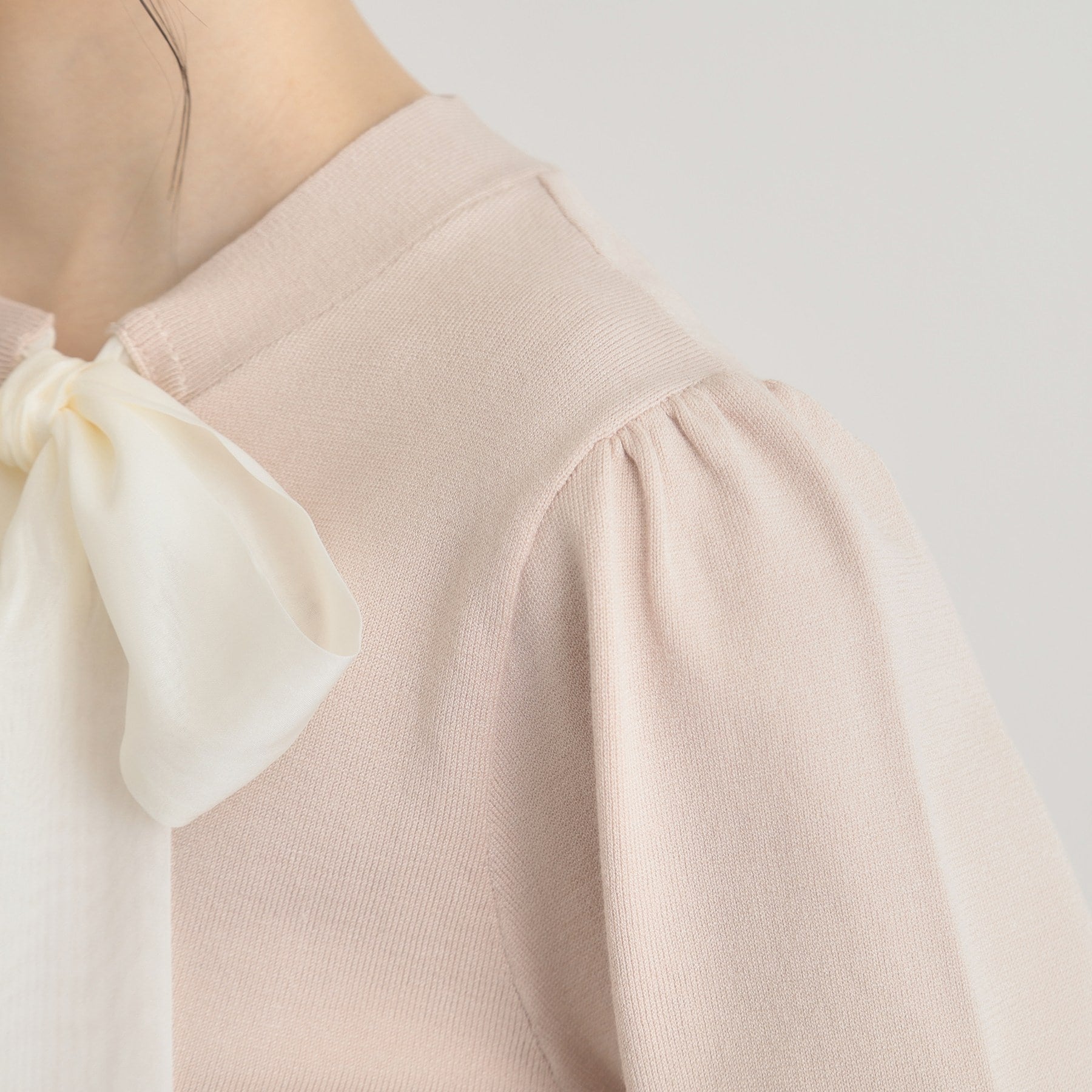 クチュール ブローチ Couture Brooch 【洗える・着映え】オーガンジーリボンタイ ニット （ピンク(071)） ピンク(071)