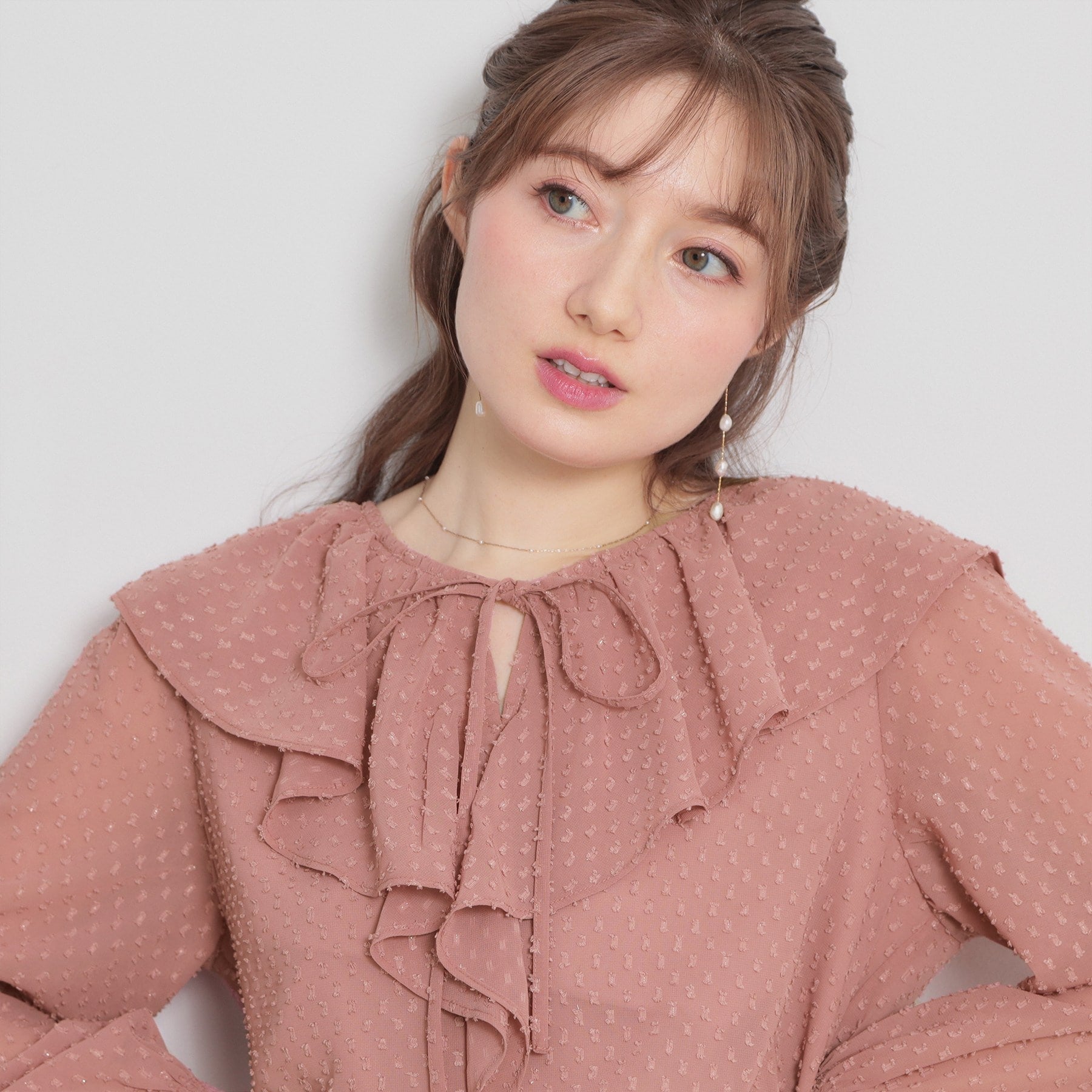 クチュール ブローチ Couture Brooch ラメカットドビーフリルブラウス （ピンク(072)） ピンク(072)