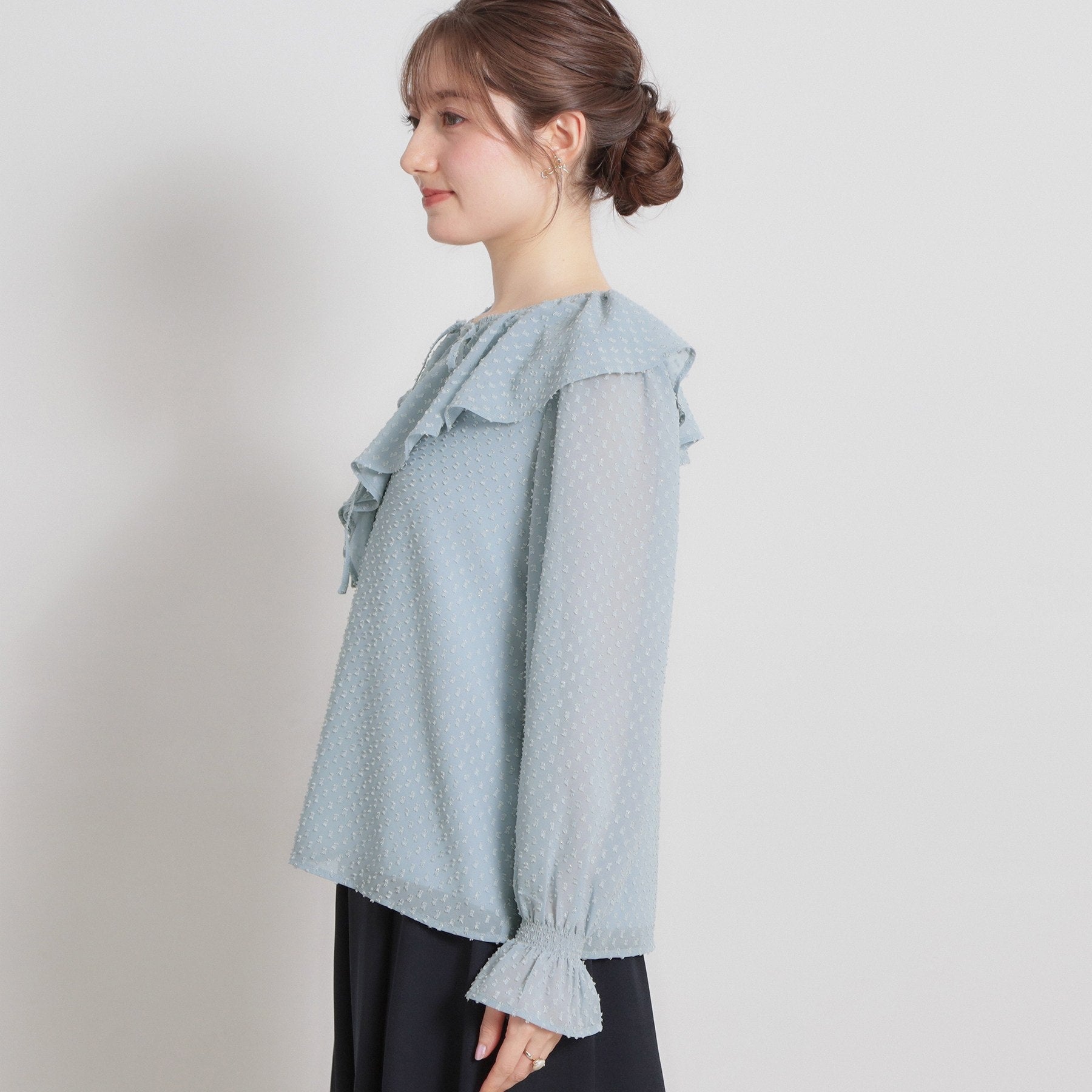 クチュール ブローチ Couture Brooch ラメカットドビーフリルブラウス （ピンク(072)） ピンク(072)