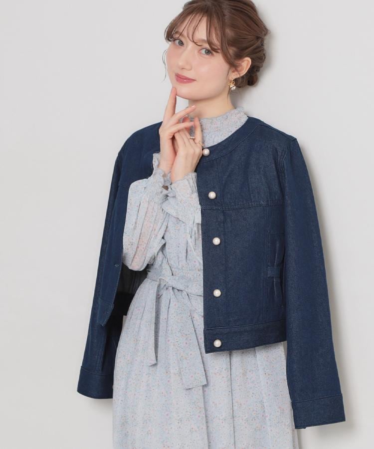 クチュール ブローチ Couture Brooch パール調ボタンデニムジャケット （ブルー(091)） ブルー(091)
