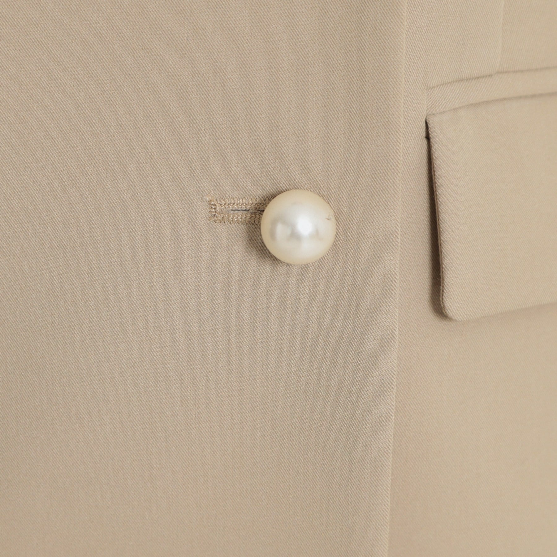 クチュール ブローチ Couture Brooch パール調ボタンテーラードジャケット （ベージュ(052)） ベージュ(052)
