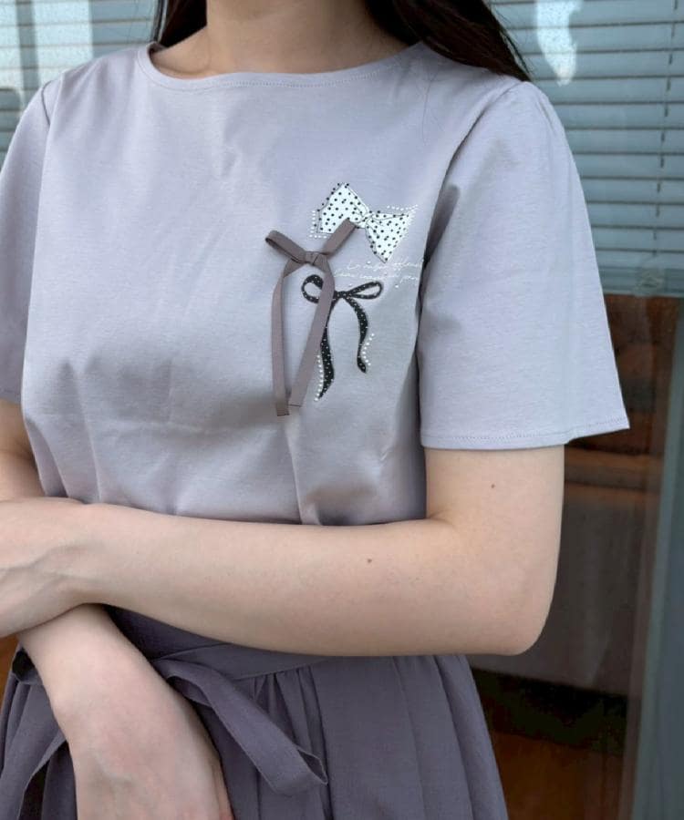 クチュール ブローチ Couture Brooch リボンプリントTシャツ （オフホワイト(003)） オフホワイト(003)