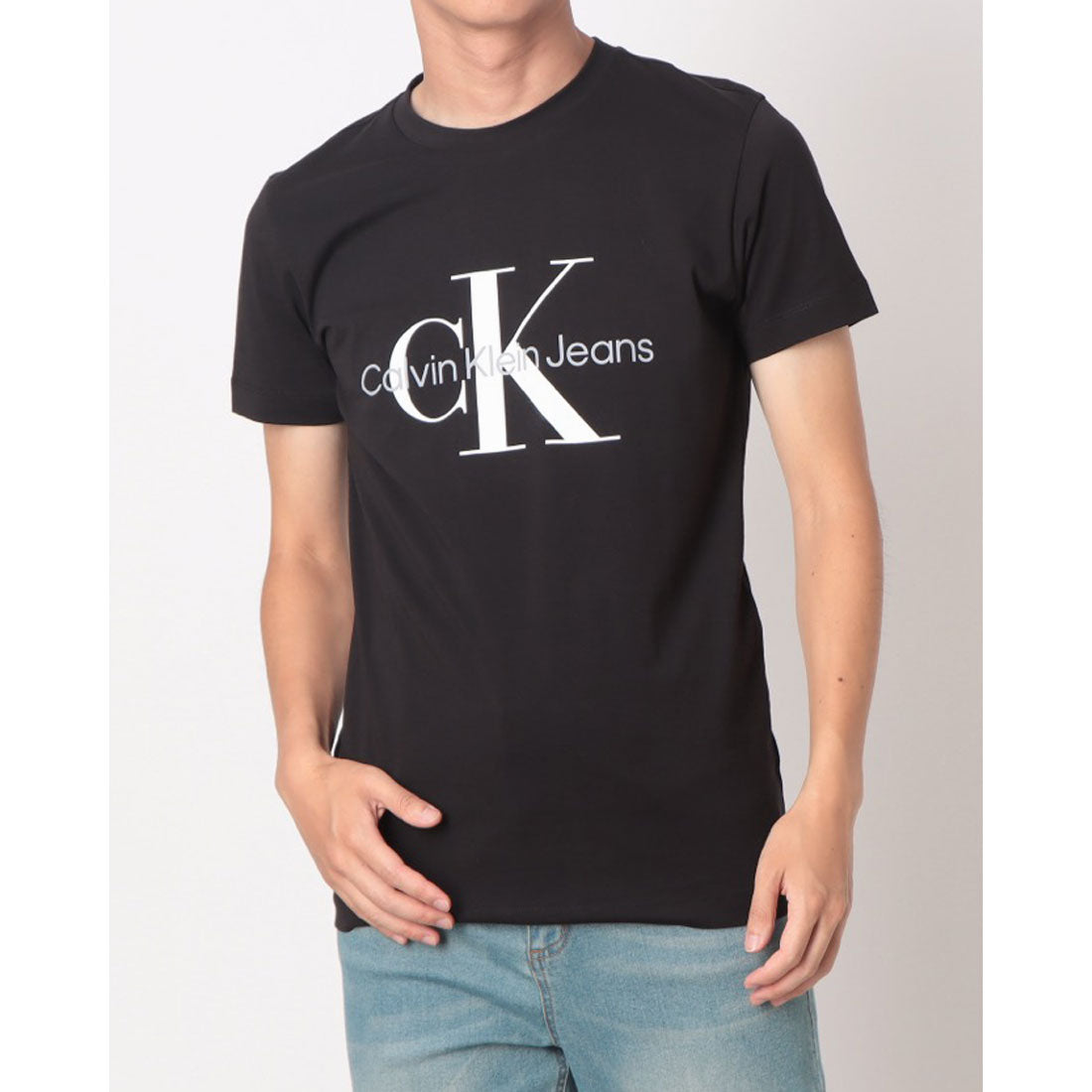 カルバン クライン Calvin Klein Core Monogram Logo Slim T-Shirt （BLACK） BLACK