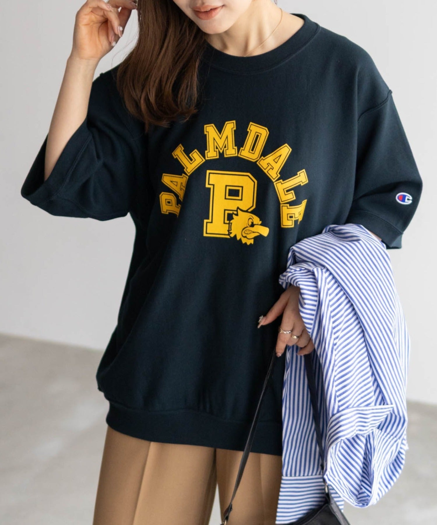 チャンピオン Champion リバースウィーブショートスリーブスウェットシャツ （ネイビー） ネイビー