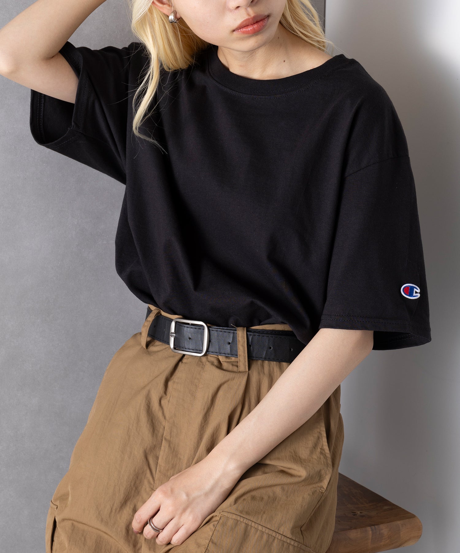 チャンピオン Champion 5.2オンス トップス Tシャツ 半袖 ワンポイント 無地 刺繍 コットン100% クルーネック シンプル T425 （BLK） BLK